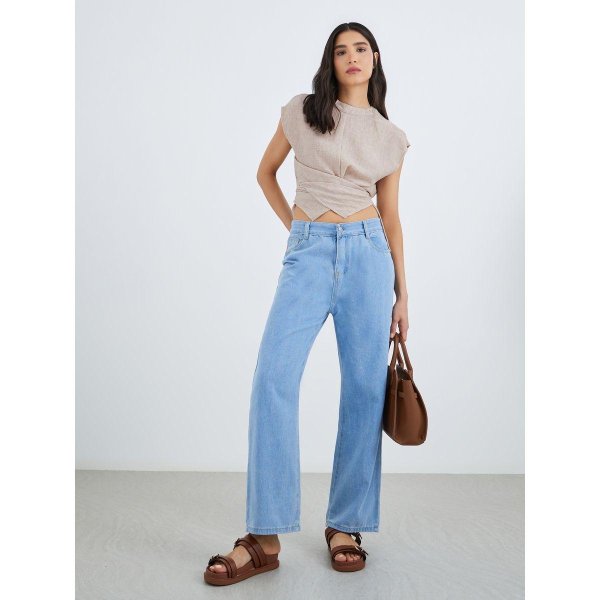 بلوزة سادة بنمط لف مع تفاصيل كروس-women-clothing-shirtsandblouses-blouses-image-3
