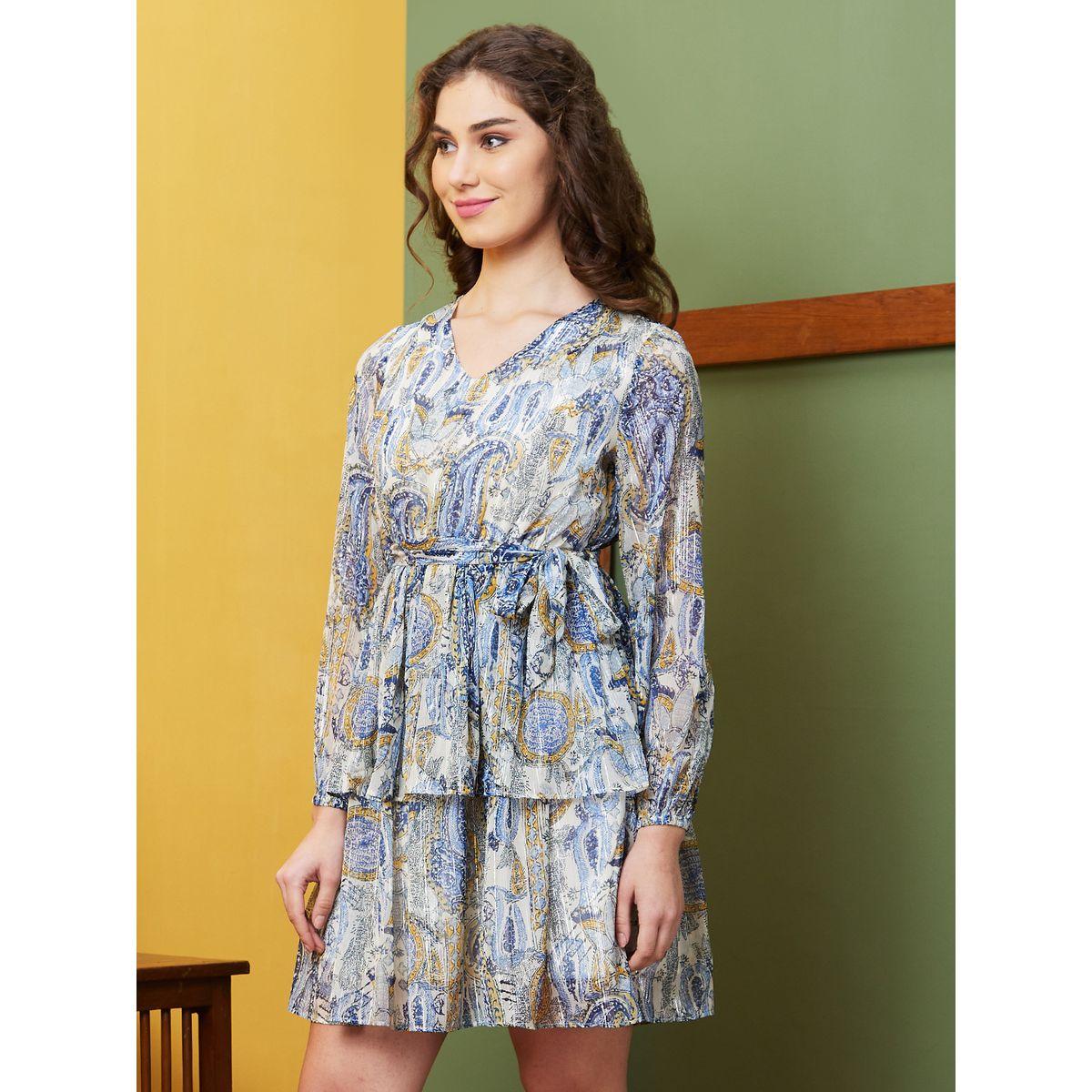 فستان قصير بطبعة بيزلي وحافة واسعة-women-clothing-dresses-image-2