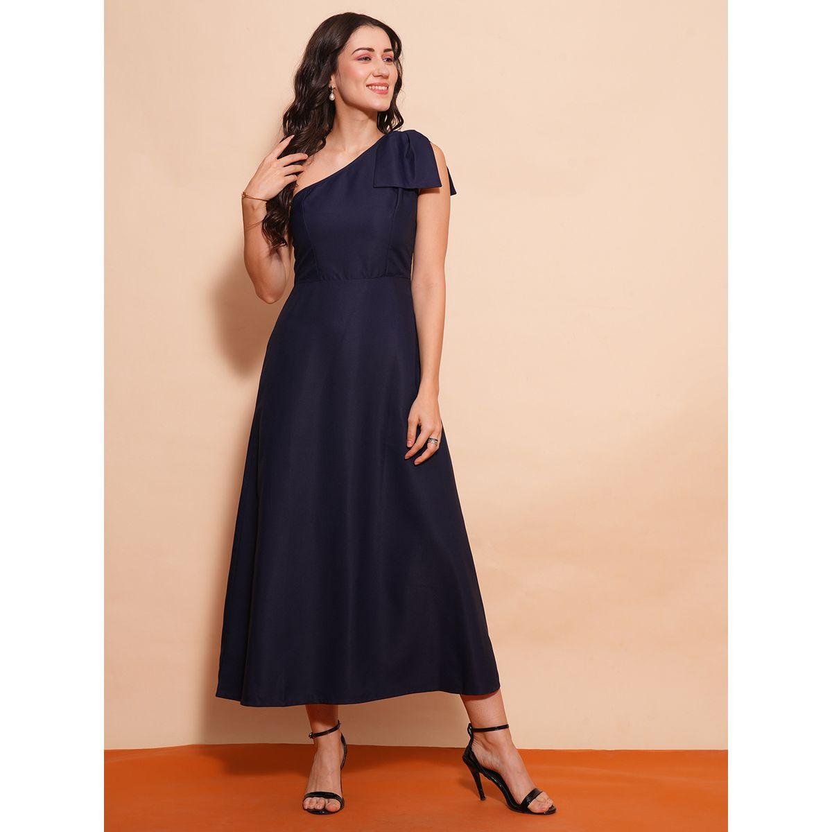 فستان طويل سادة بكتف واحد وربطة فيونكة-women-clothing-dresses-image-1