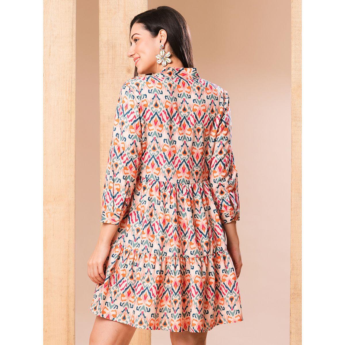 فستان قصير مطبع بالكامل مع حافة واسعة-women-clothing-dresses-image-3