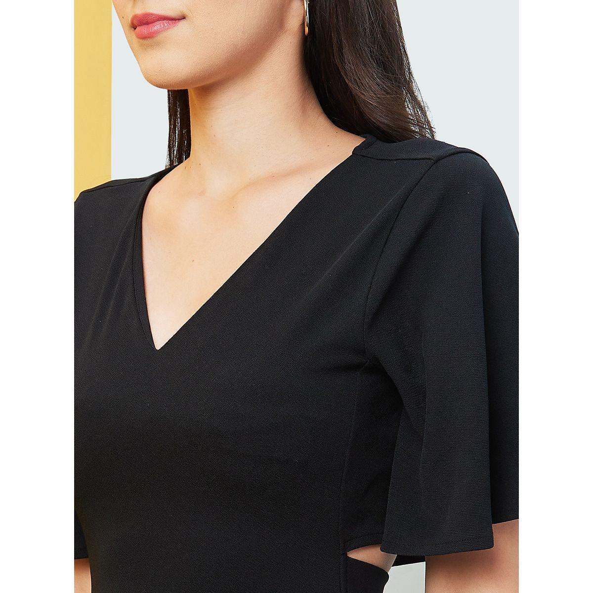 Globus Women Black Solid V Neck A-Line Midi Dress with Cut Out Back-women-clothing-dresses-image-4