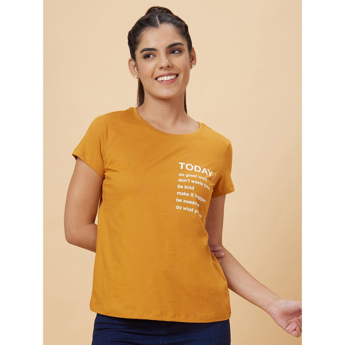 تيشيرت بياقة دائرية وطبعة كتابة-women-clothing-tshirts-image-2
