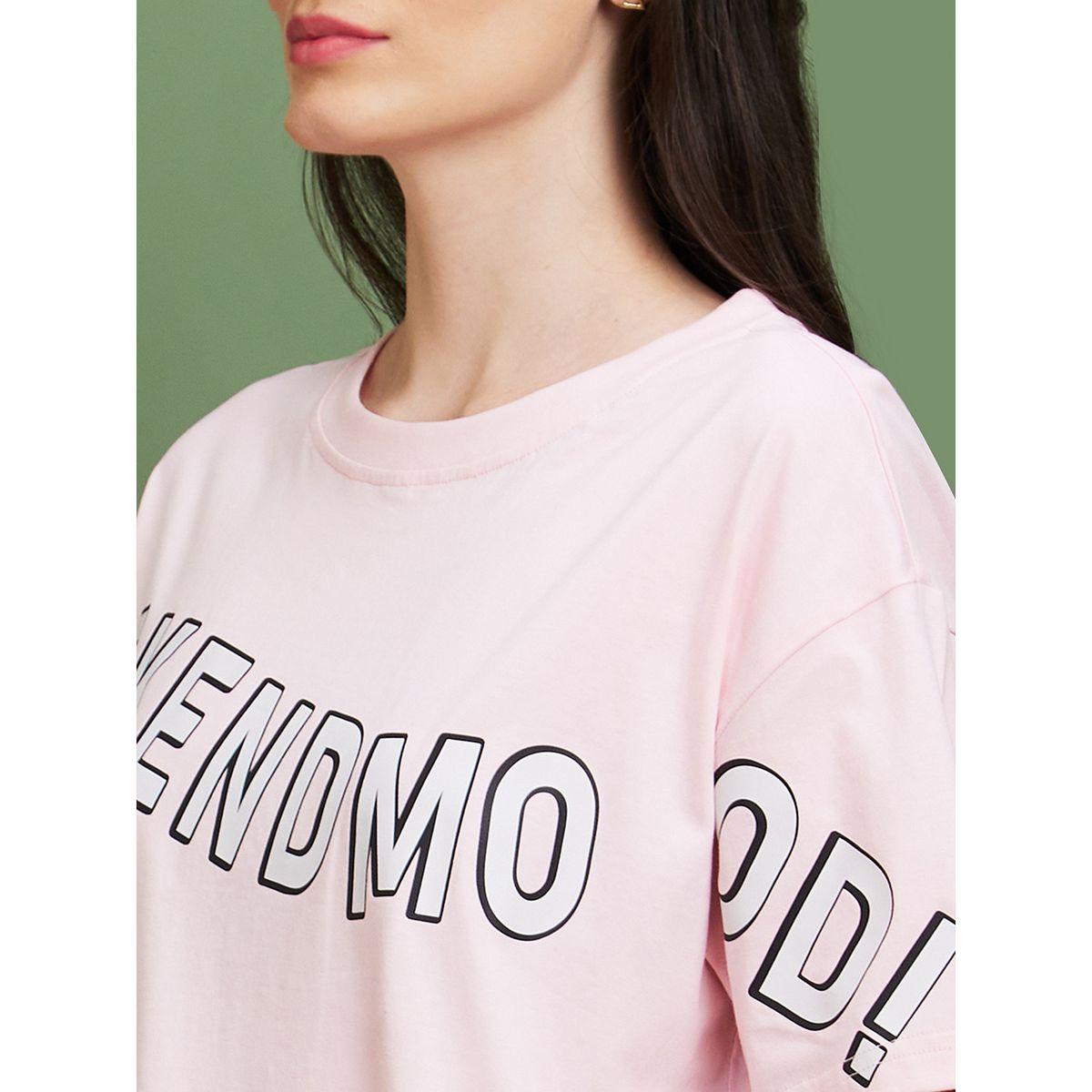 تيشيرت بقصة بوكسي وطبعة كتابة-women-clothing-tshirts-image-4