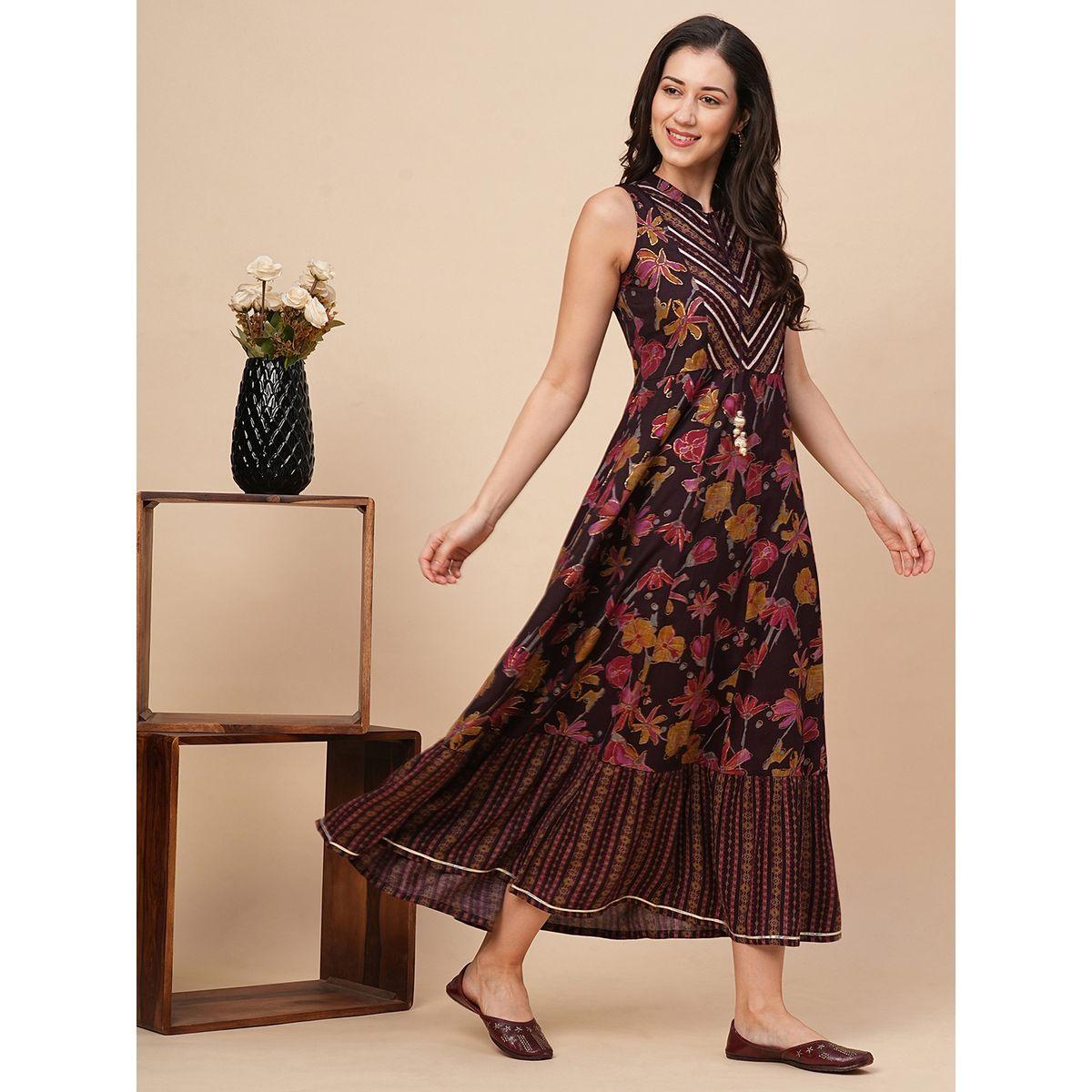 فستان طويل مطبع بزهور مع ياقة ماندارين ودانتيل-women-clothing-ethnicwear-dresses-image-2