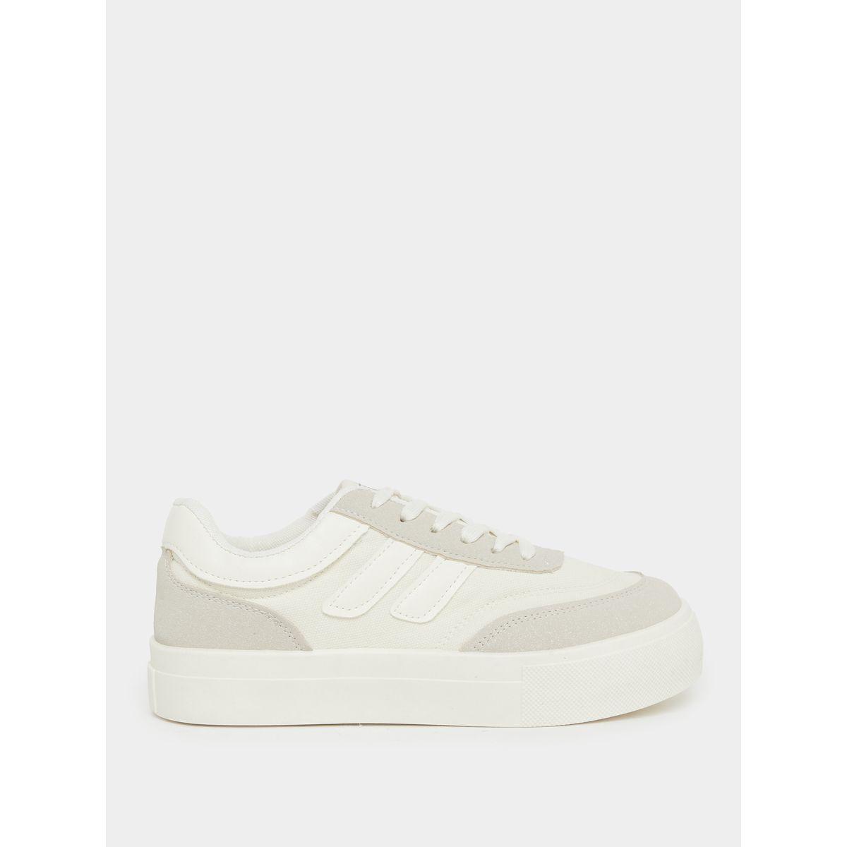 حذاء سنيكرز برباط غلق مع تفاصيل خياطة-women-shoes-sneakers-image-1