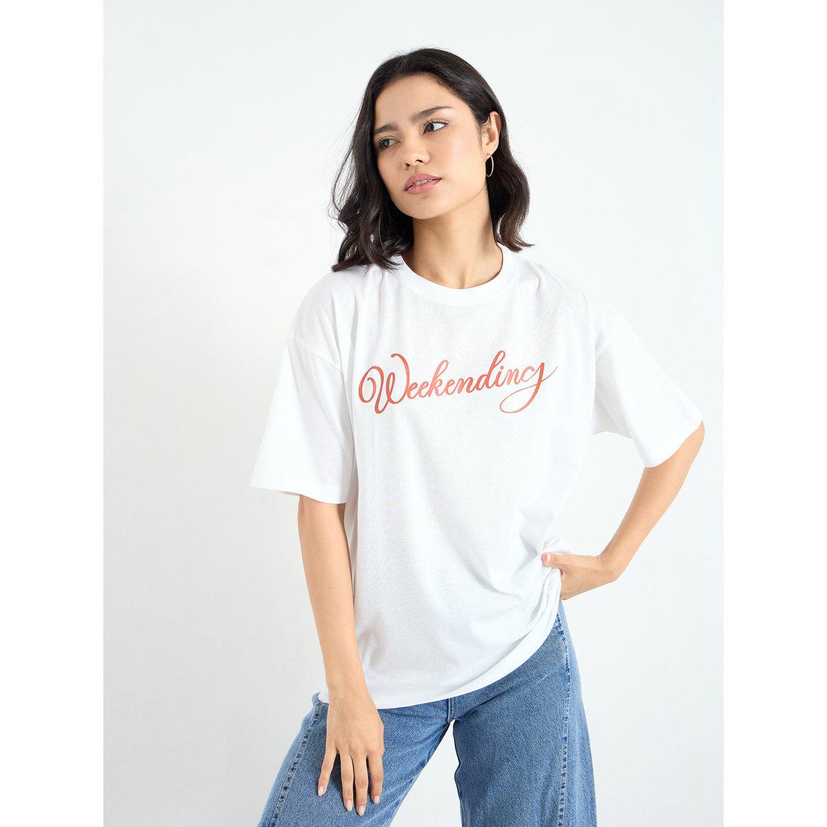 Styli White Weekending Slogan Oversized T-Shirt-women-clothing-tshirts-image-3