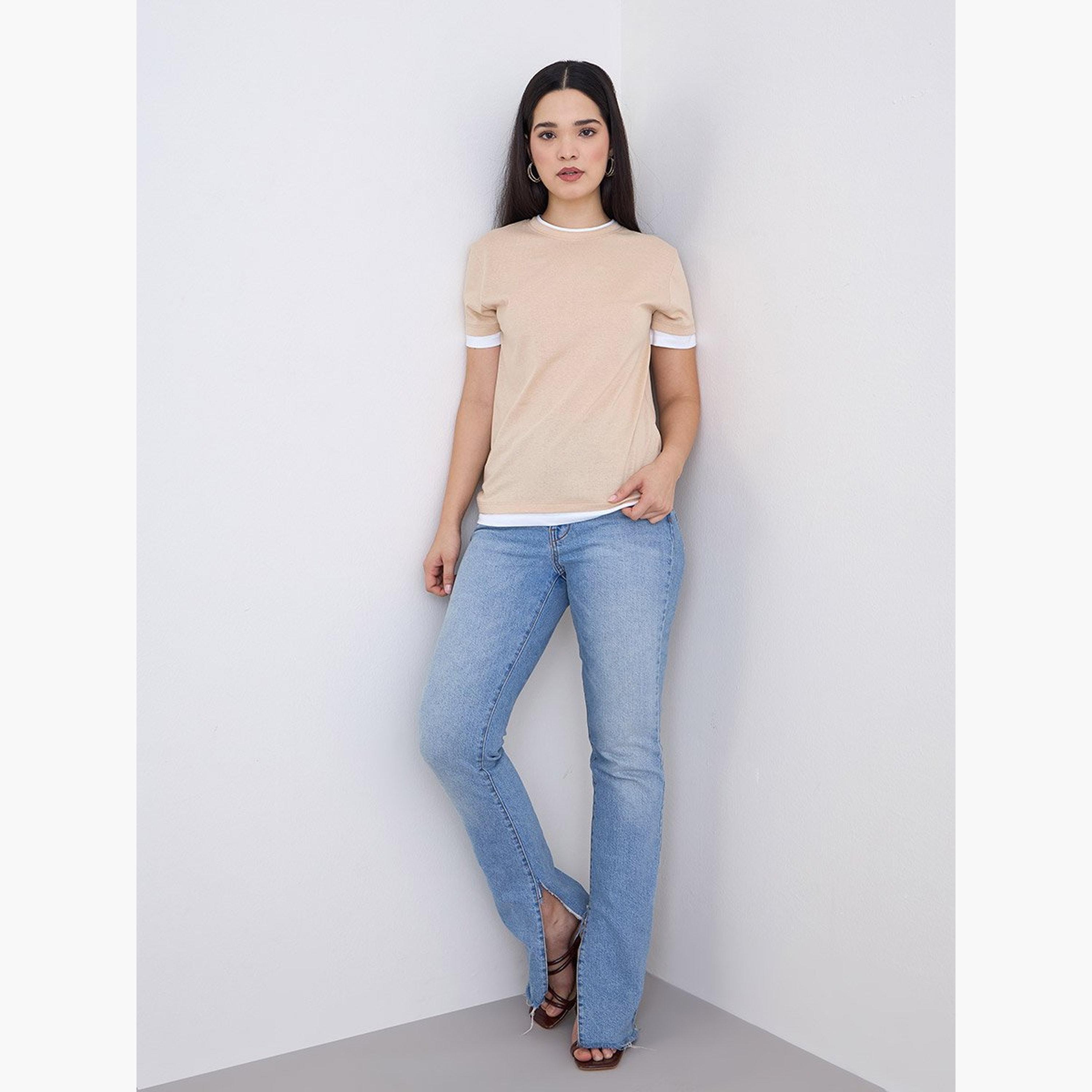 ستايلي - تي شيرت رينغر قطني بقصّة عادية لون بيج-women-clothing-tshirts-image-2