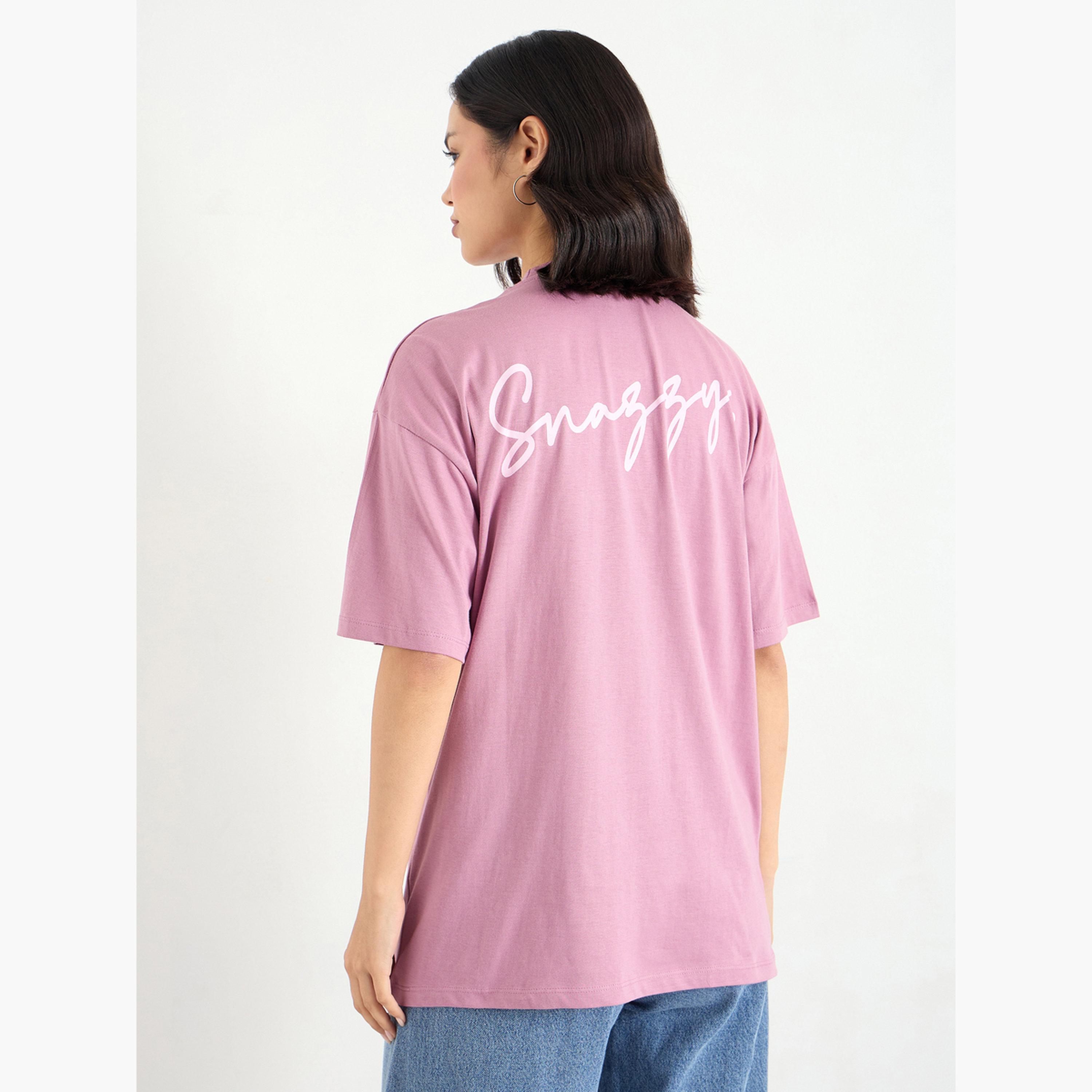 ستايلي - تي شيرت وردي مقاس كبير اوفر سايز  بطبعة جرافيكية-women-clothing-tshirts-image-5