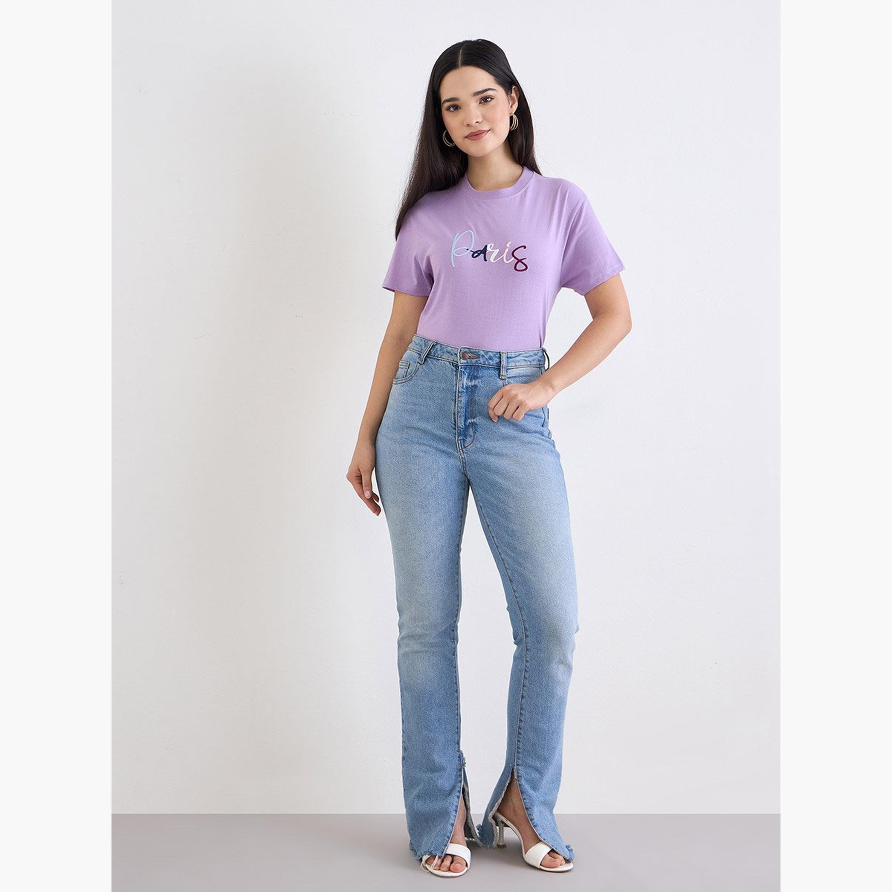 ستايلي - تي شيرت بقصّة عادية مطرز بشعار باريس الليلكي-women-clothing-tshirts-image-2