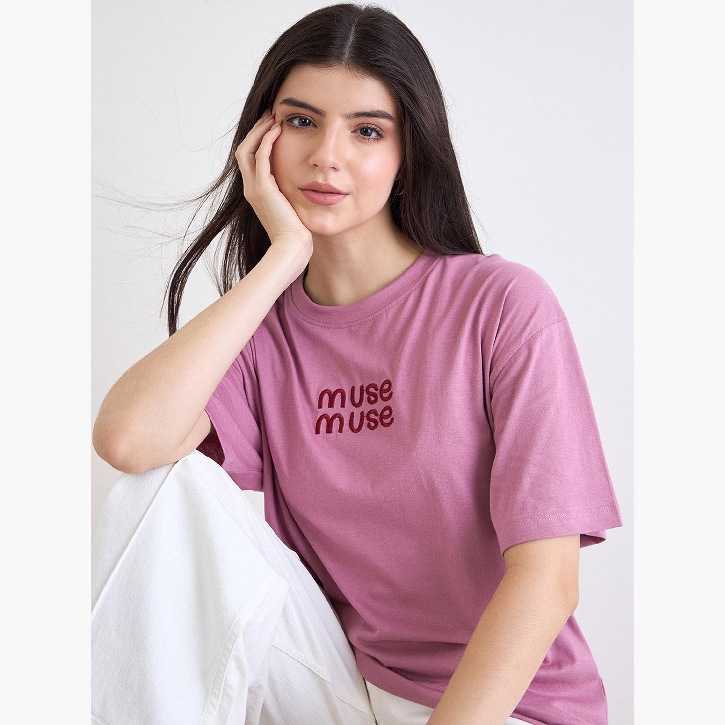 ستايلي - تي شيرت وردي مطرز مقاس كبير-women-clothing-tshirts-image-6