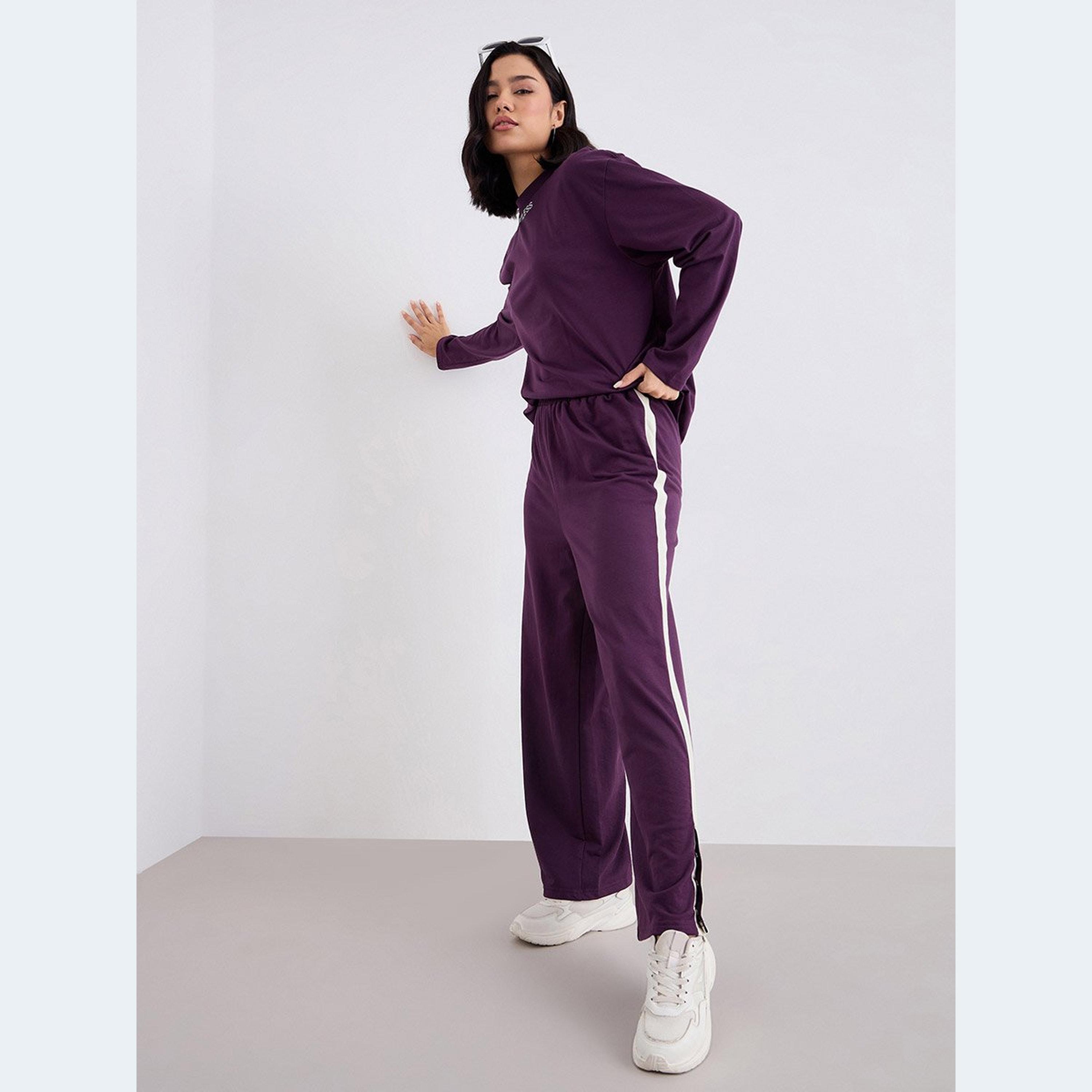 ستايلي - تي شيرت للنساء قصّة مريحة مع بنطال رياضي واسع-women-clothing-coordsets-image-1