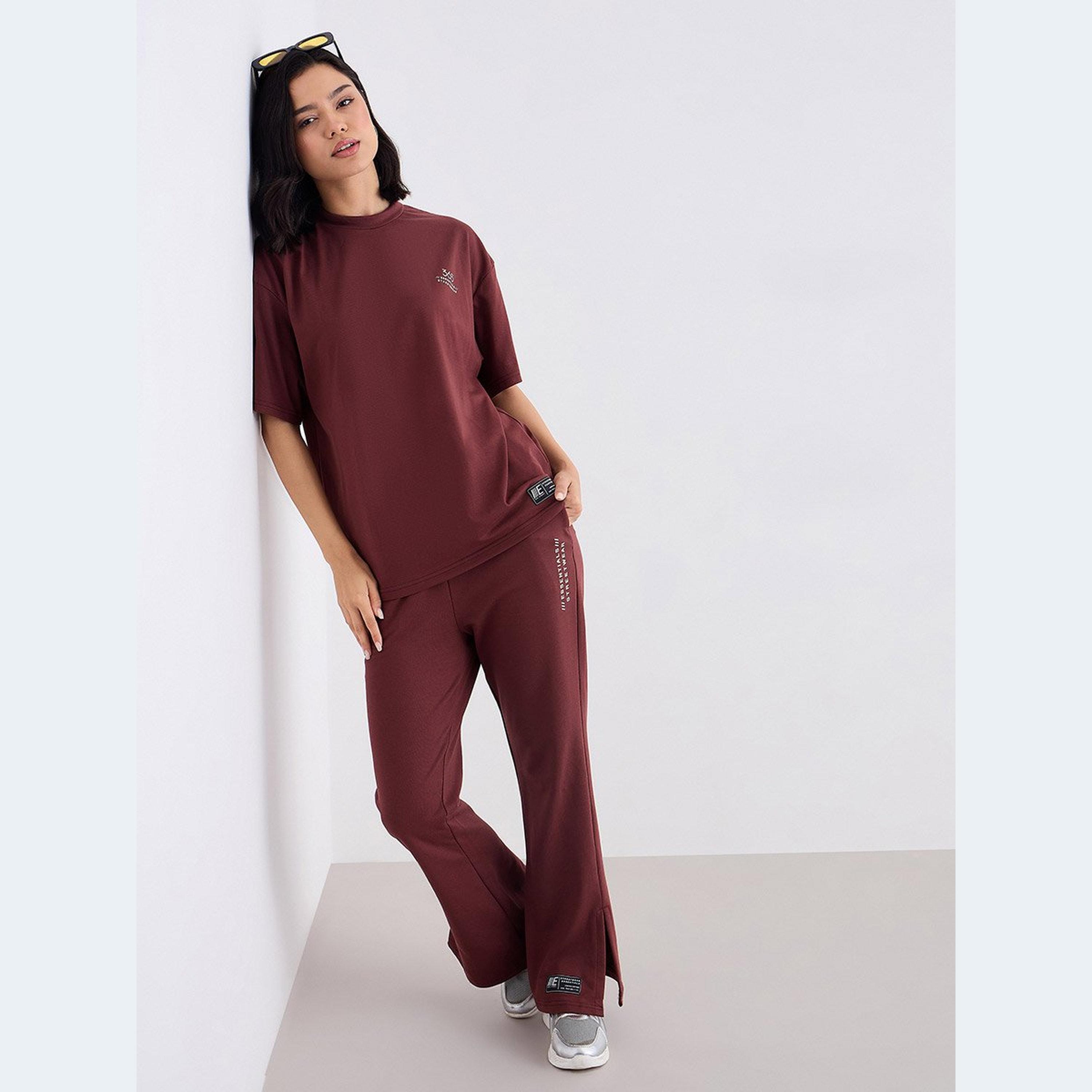 Styli Women Oversized T-Shirt and Flared Leggings Co-Ords-women-clothing-coordsets-image-1
