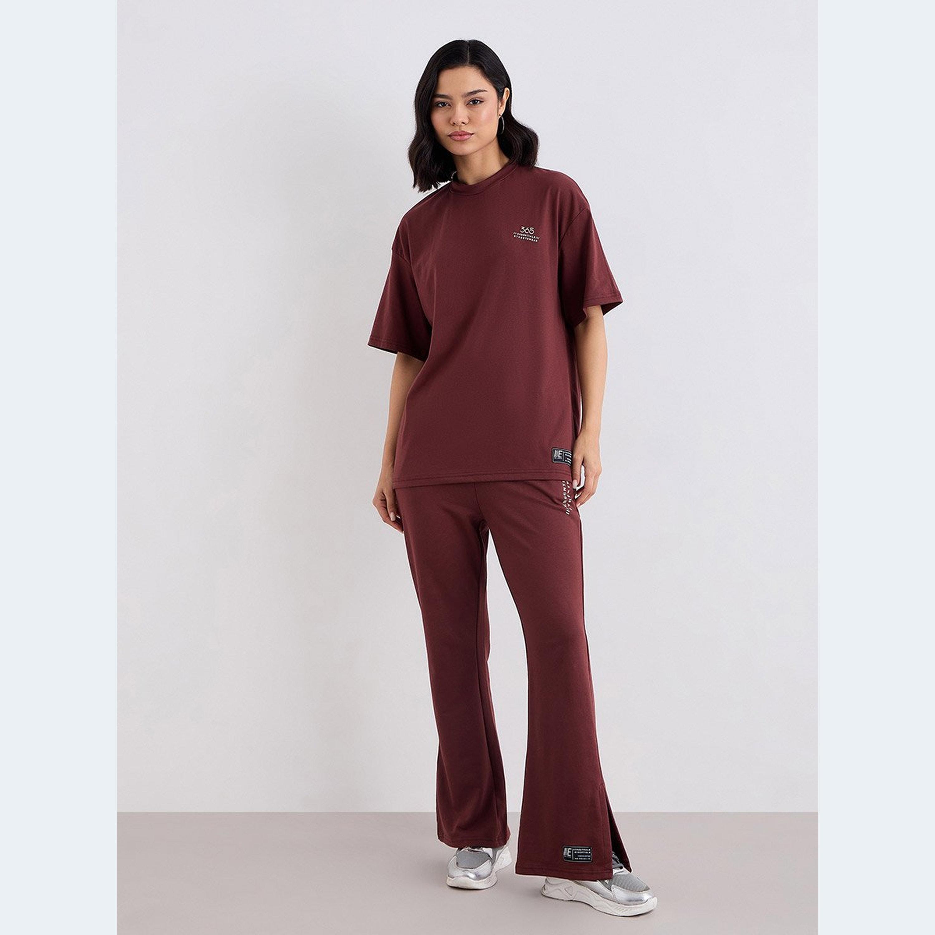 Styli Women Oversized T-Shirt and Flared Leggings Co-Ords-women-clothing-coordsets-image-2