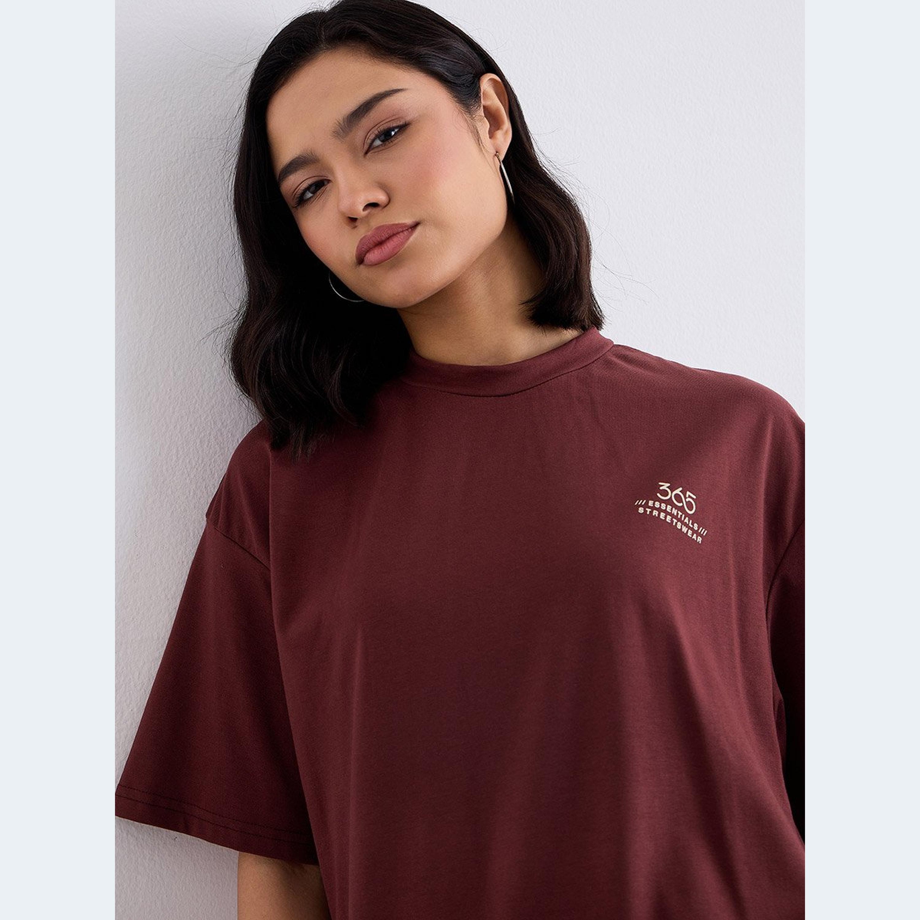 Styli Women Oversized T-Shirt and Flared Leggings Co-Ords-women-clothing-coordsets-image-3