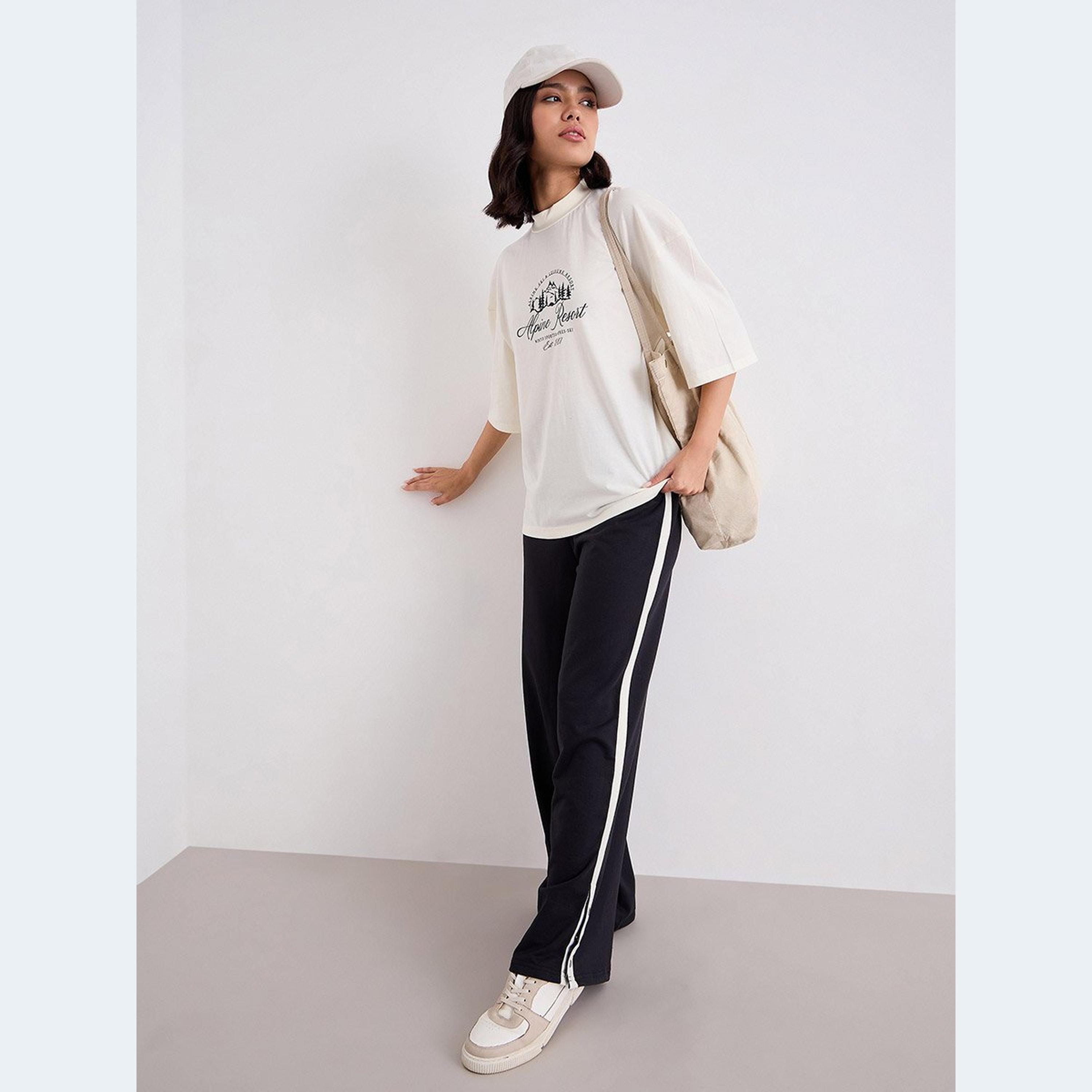 Styli Women Oversized T-Shirt and Wide Joggers Co-Ords-women-clothing-coordsets-image-1