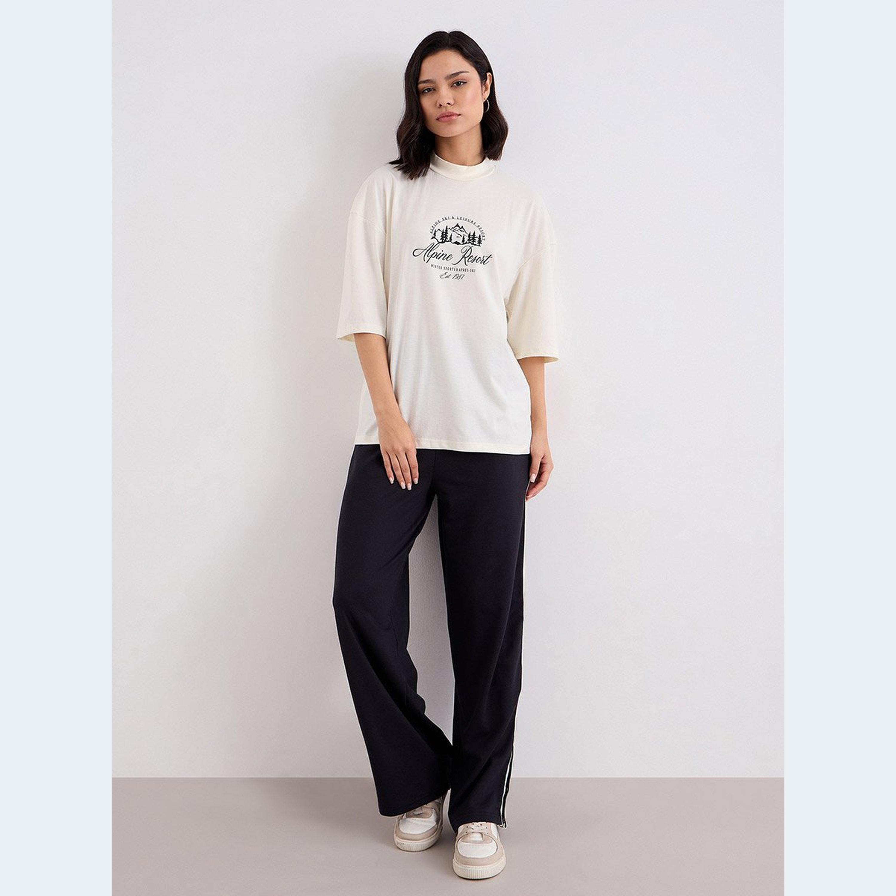 Styli Women Oversized T-Shirt and Wide Joggers Co-Ords-women-clothing-coordsets-image-2