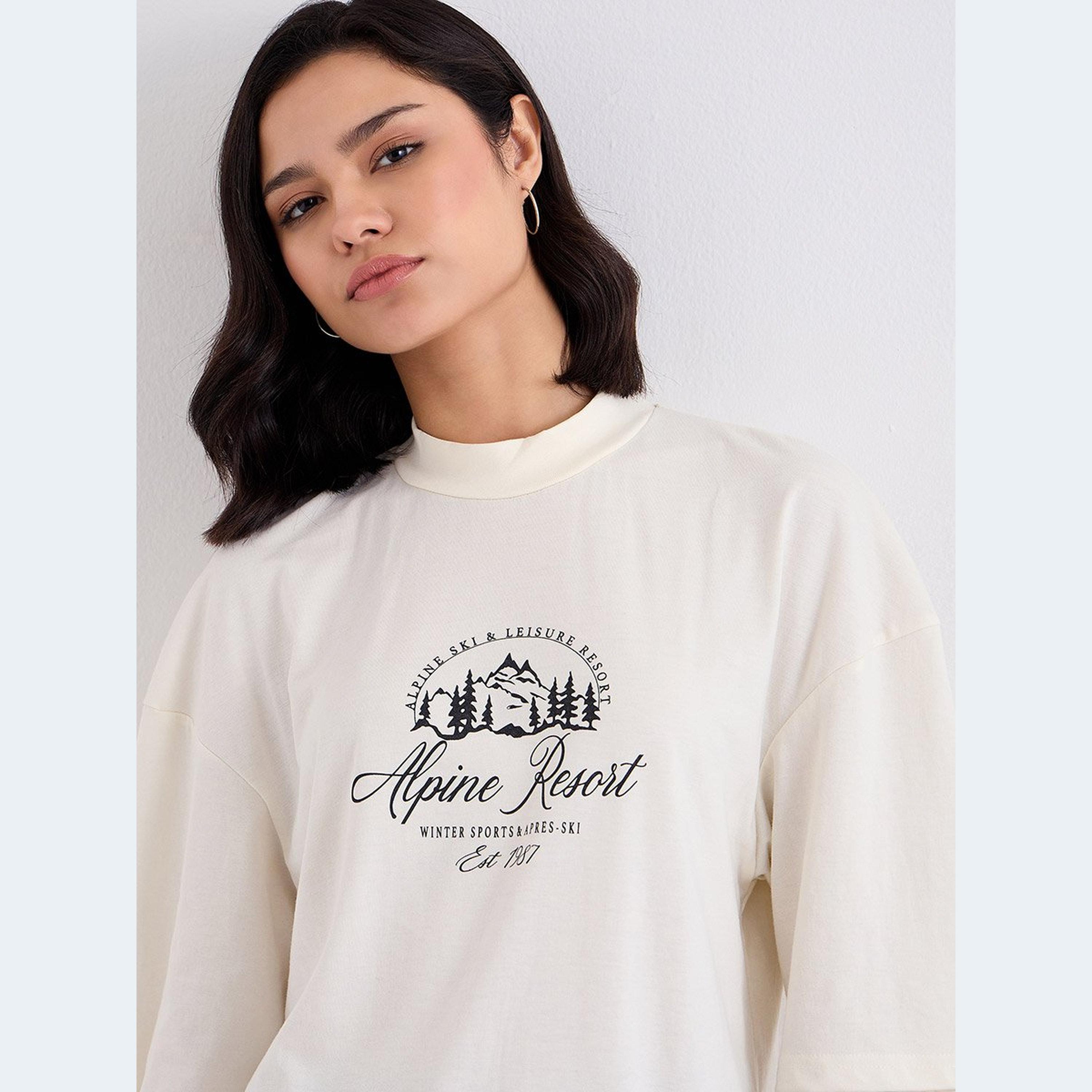 Styli Women Oversized T-Shirt and Wide Joggers Co-Ords-women-clothing-coordsets-image-3