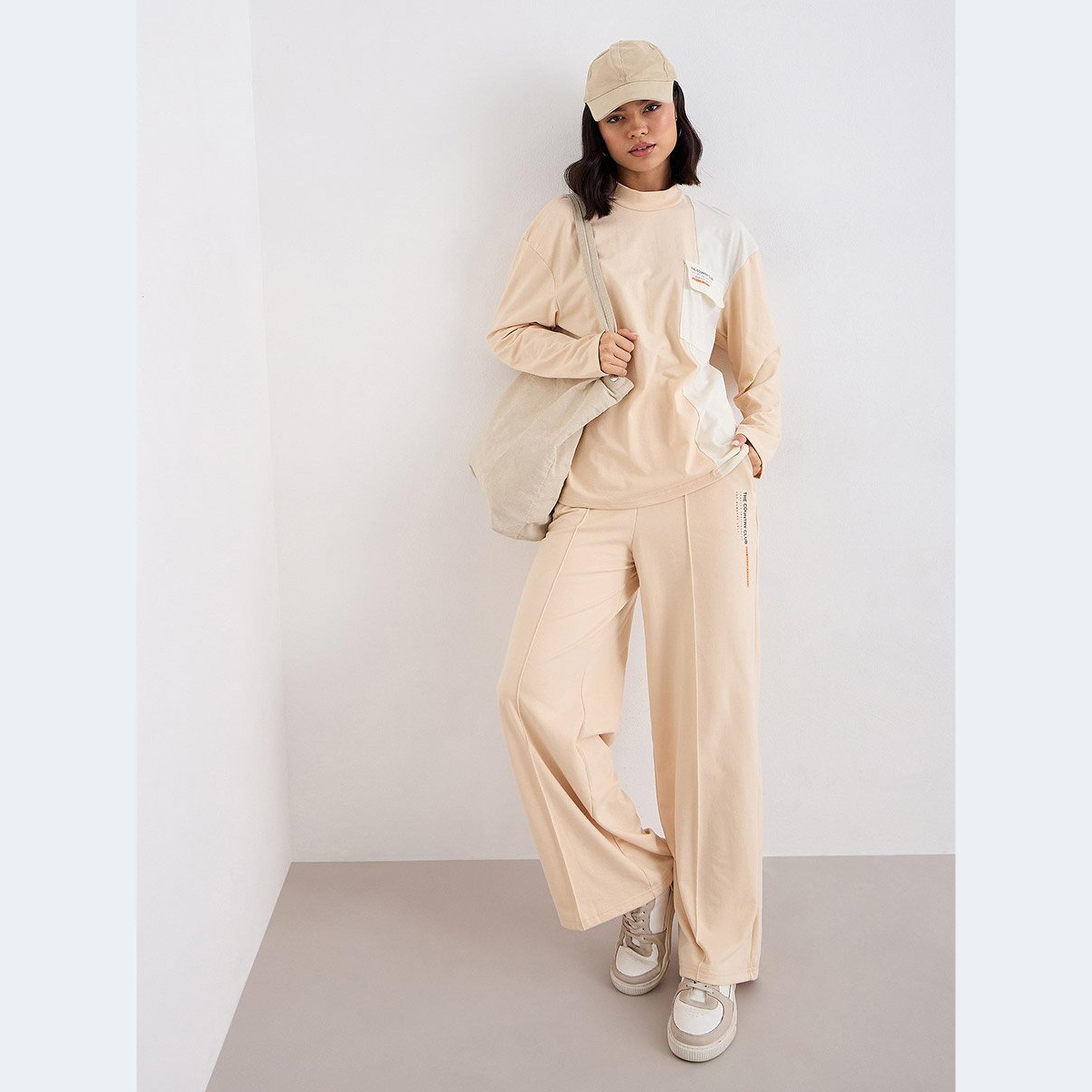 ستايلي - طقم للنساء من تي شيرت وبنطال رياضي بلوحة متباينة-women-clothing-coordsets-image-1