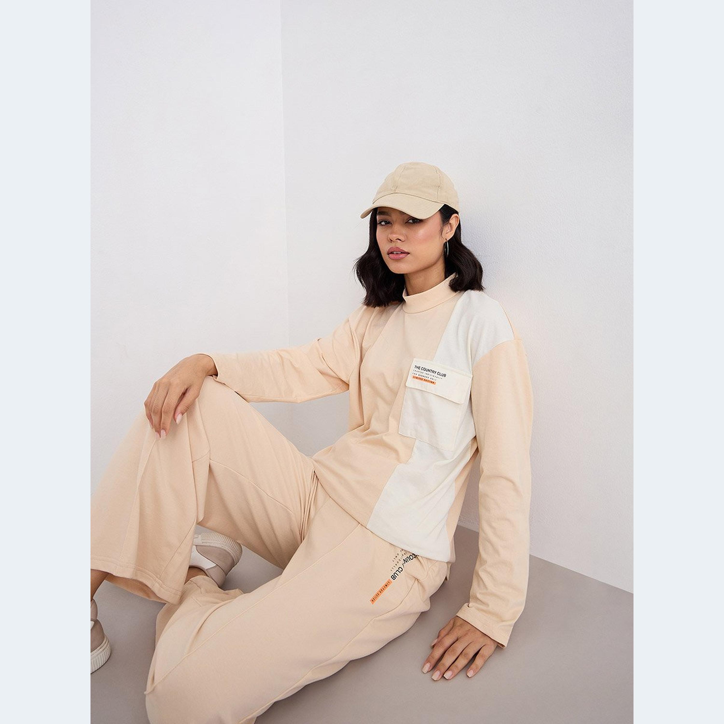 ستايلي - طقم للنساء من تي شيرت وبنطال رياضي بلوحة متباينة-women-clothing-coordsets-image-5