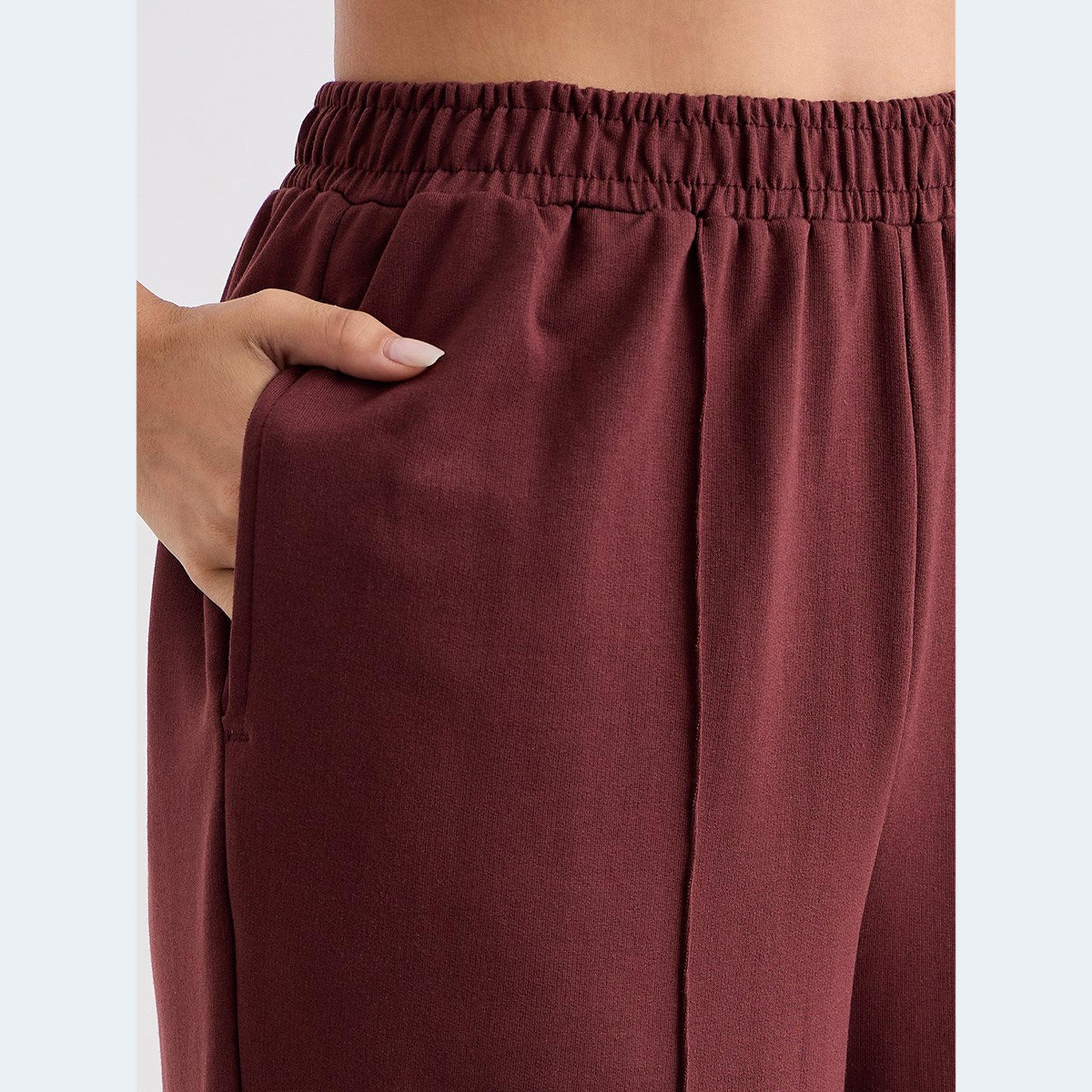Styli Women Collared T-Shirt and Wide Leg Joggers Co-Ords-women-clothing-coordsets-image-6