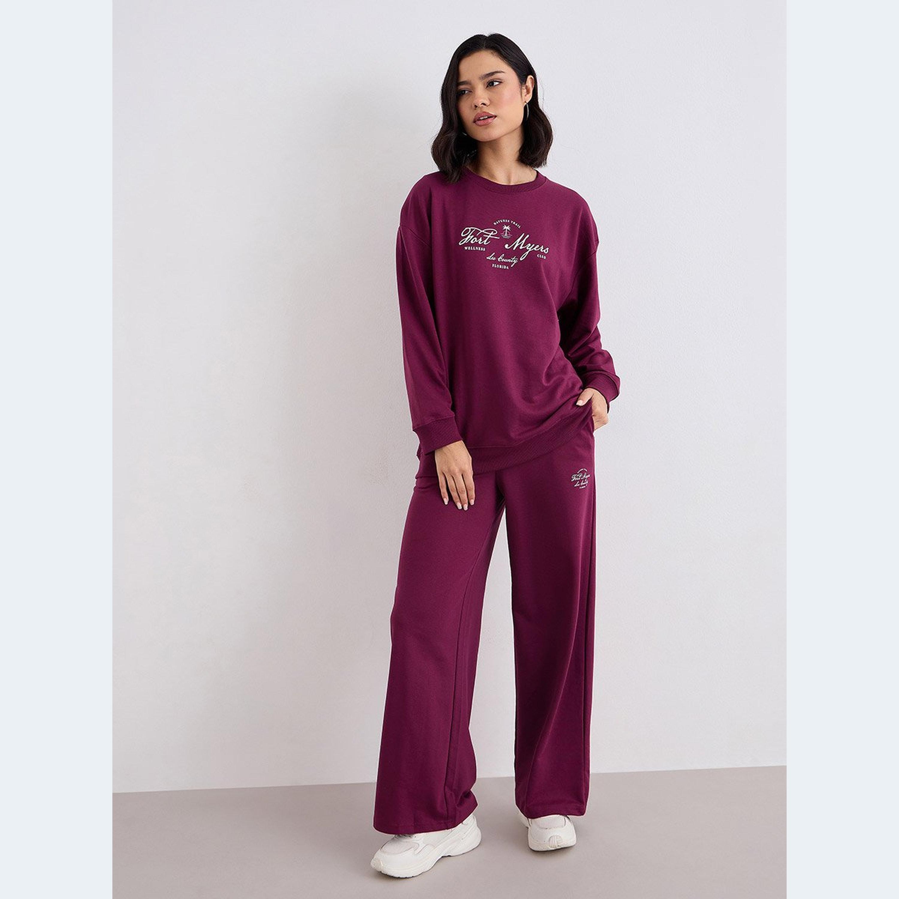 ستايلي - طقم سويت شيرت وبنطال رياضي مطبوع عليه رسومات للنساء-women-clothing-coordsets-image-2