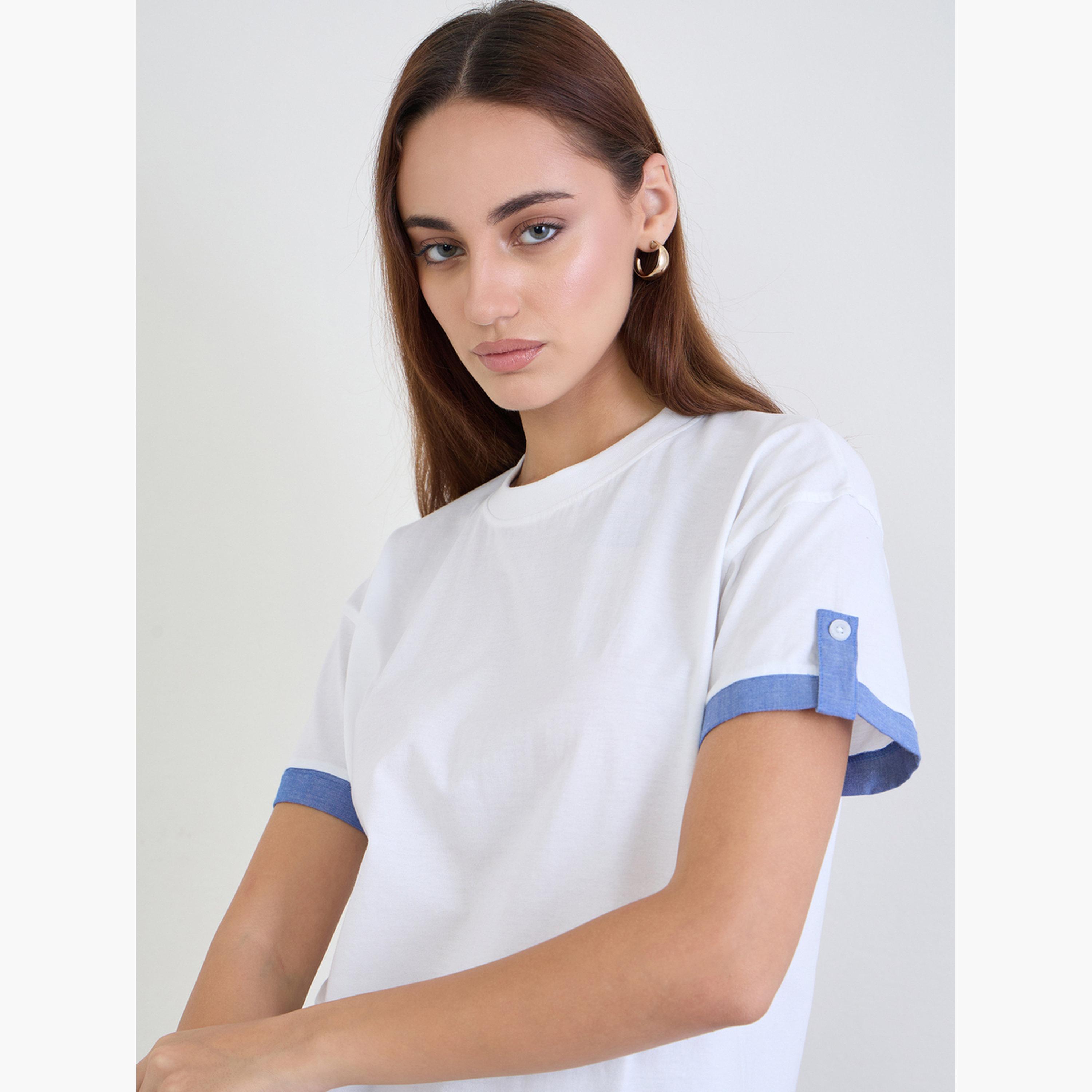 ستايلي - تي شيرت قطني أبيض مع تفاصيل أكمام زرقاء-women-clothing-tshirts-image-4