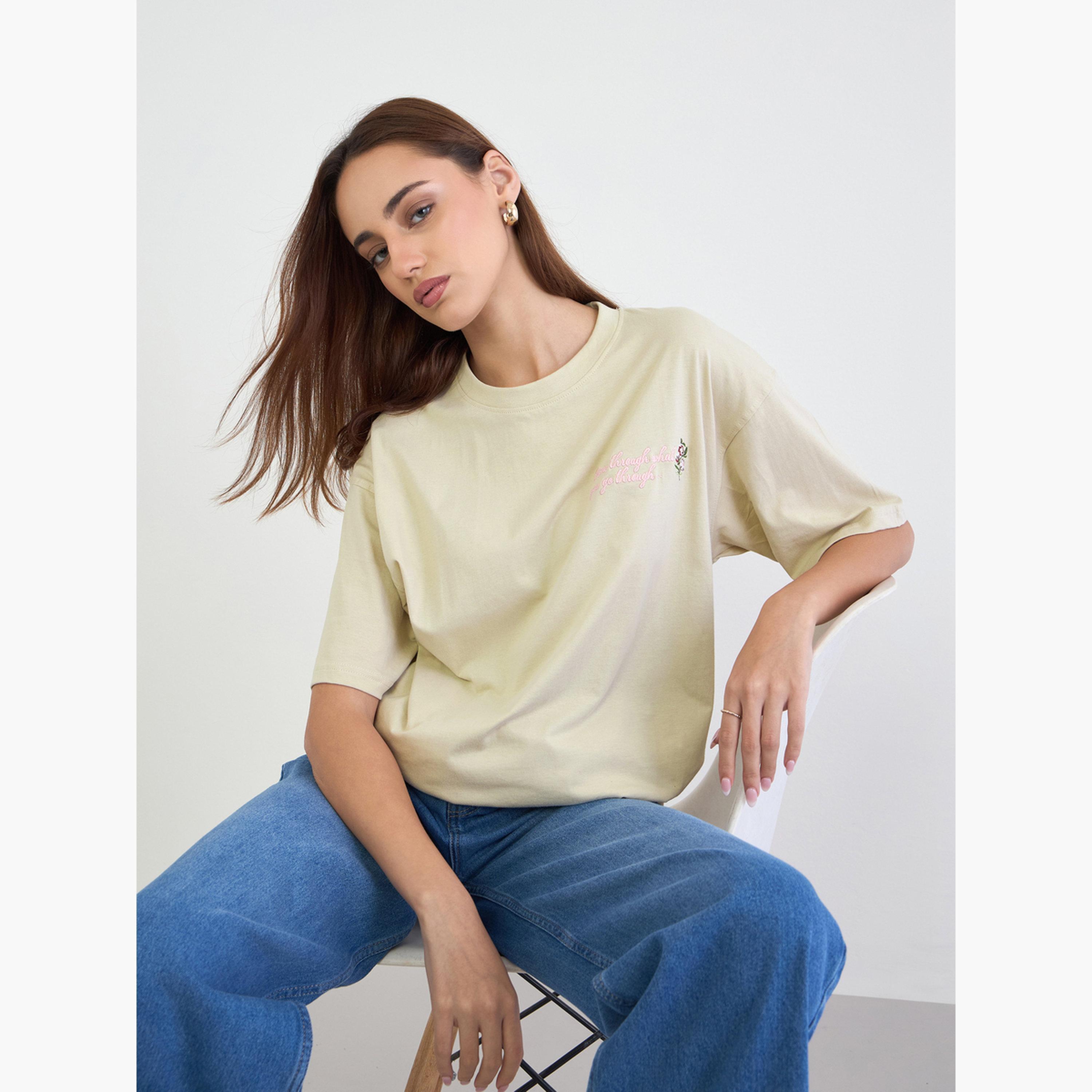 Styli Beige Slogan Print Oversized T-Shirt-women-clothing-tshirts-image-3