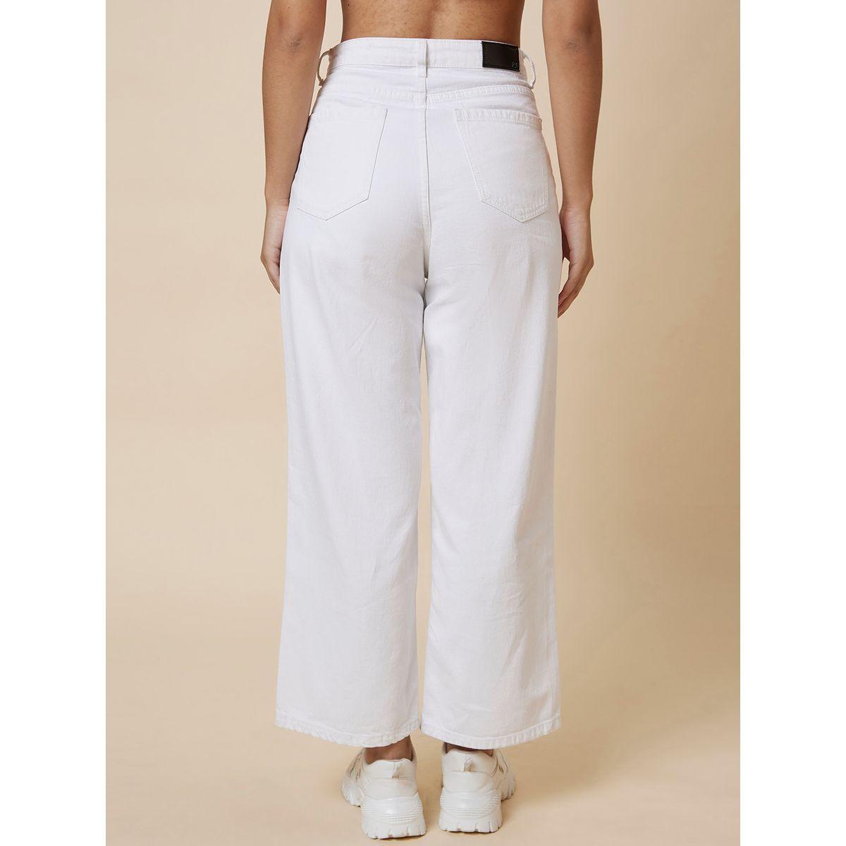 بنطال جينز بقصة بوي فريند وتفاصيل ممزقة-women-clothing-bottoms-jeans-image-3