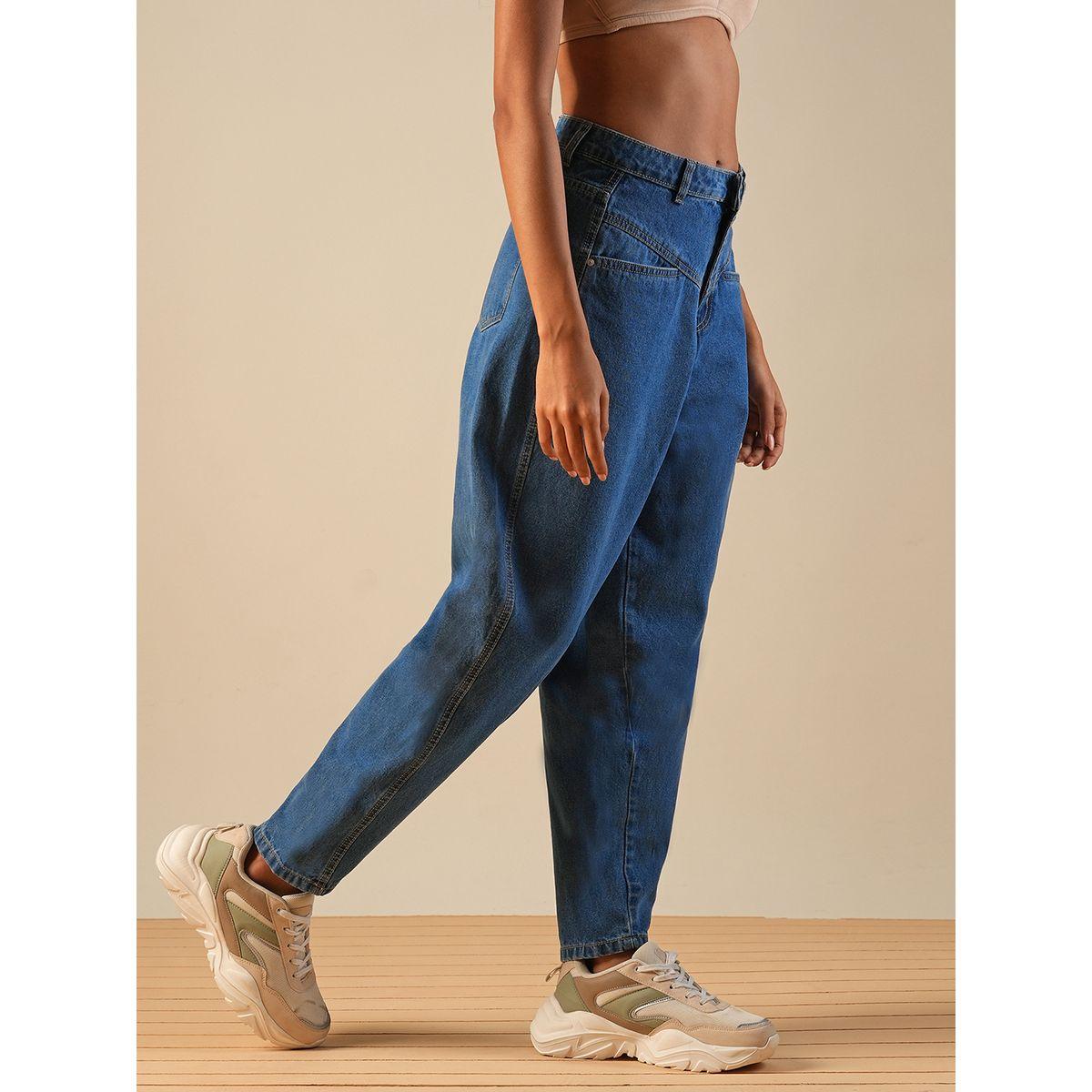 بنطال جينز بخصر متوسط وتفاصيل باهتة-women-clothing-bottoms-jeans-image-4