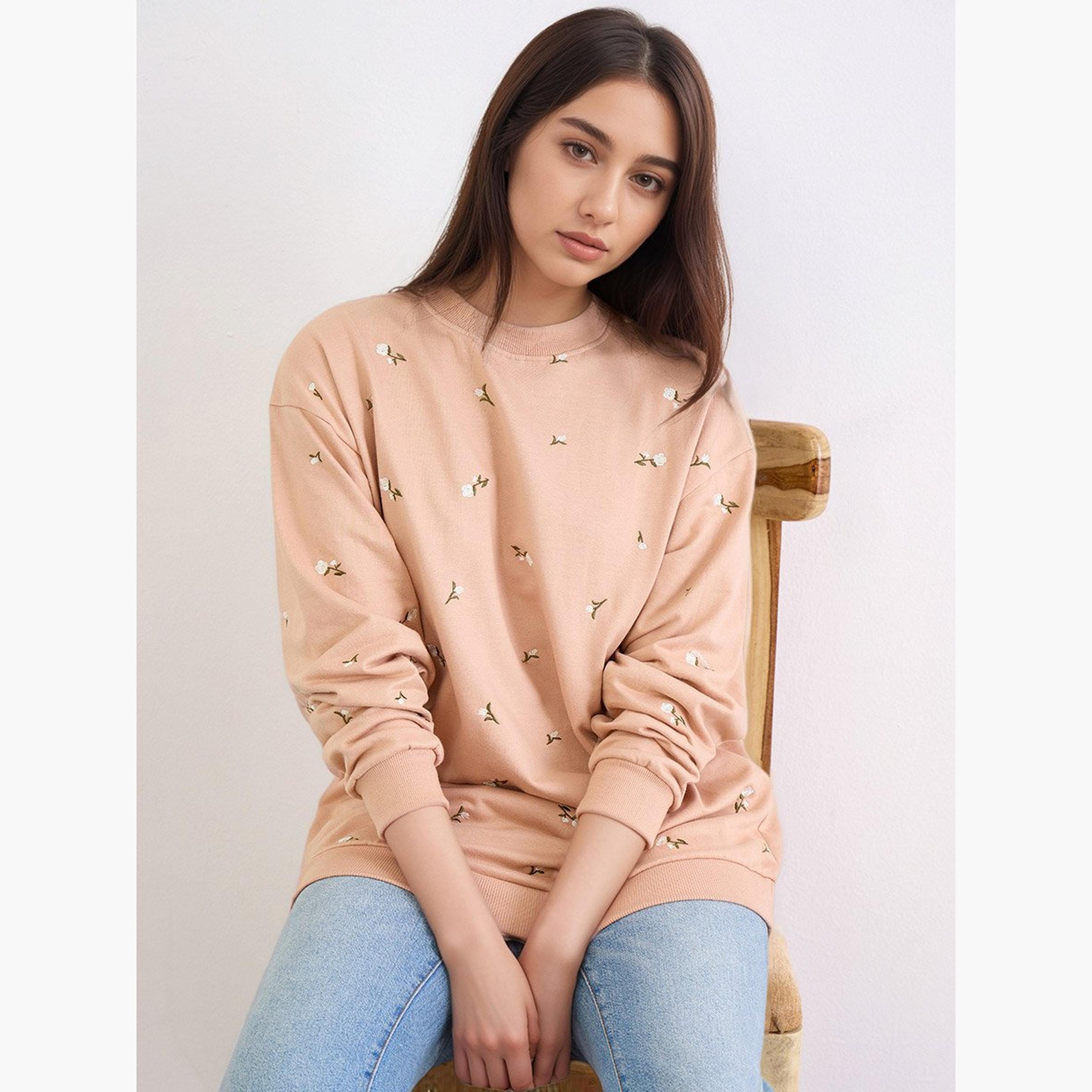 ستايلي - سويت شيرت بيج بقصّة عادية وتطريز طويل-women-winterwear-hoodiesandsweatshirts-sweatshirts-image-2