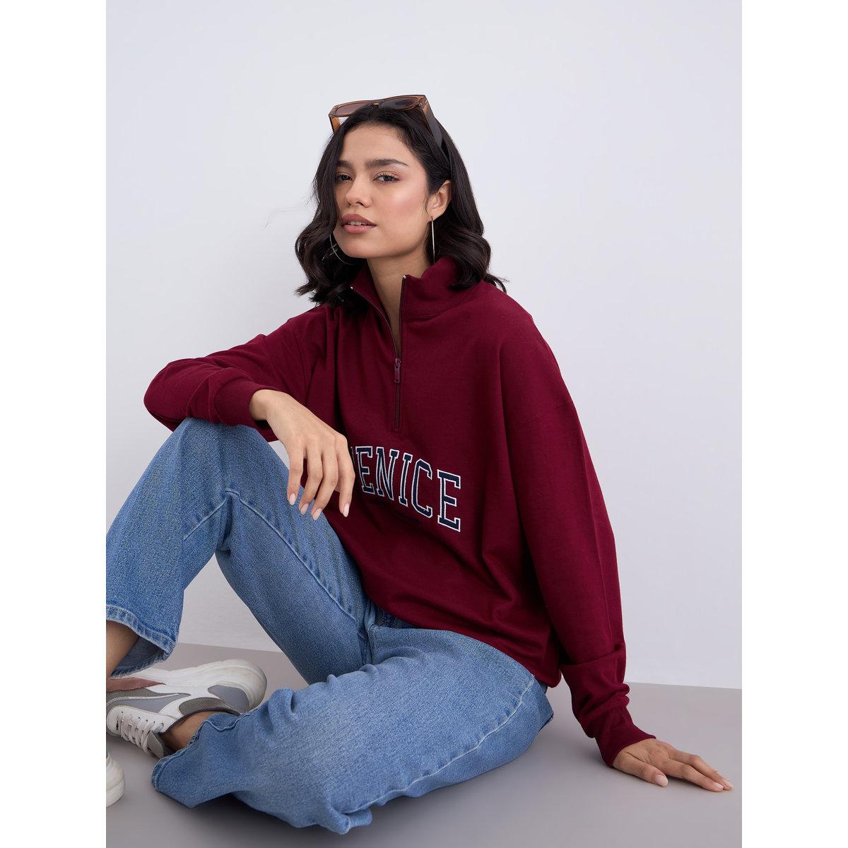سويتشيرت بتفاصيل مُطرزة-women-winterwear-hoodiesandsweatshirts-hoodies-image-1