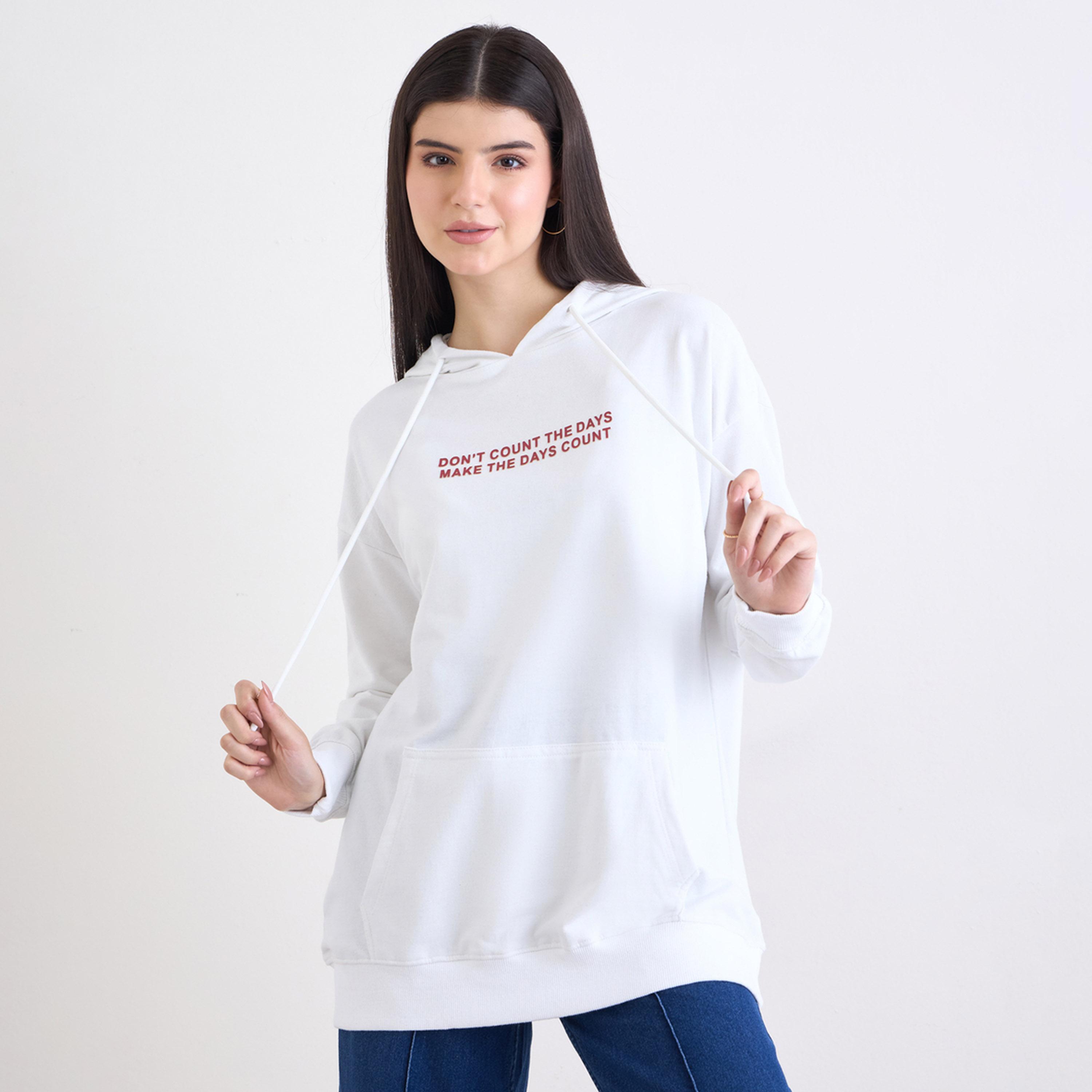 ستايلي - هودي أبيض حجم كبير طبعة شعار-women-clothing-hoodiesandsweatshirts-hoodies-image-1