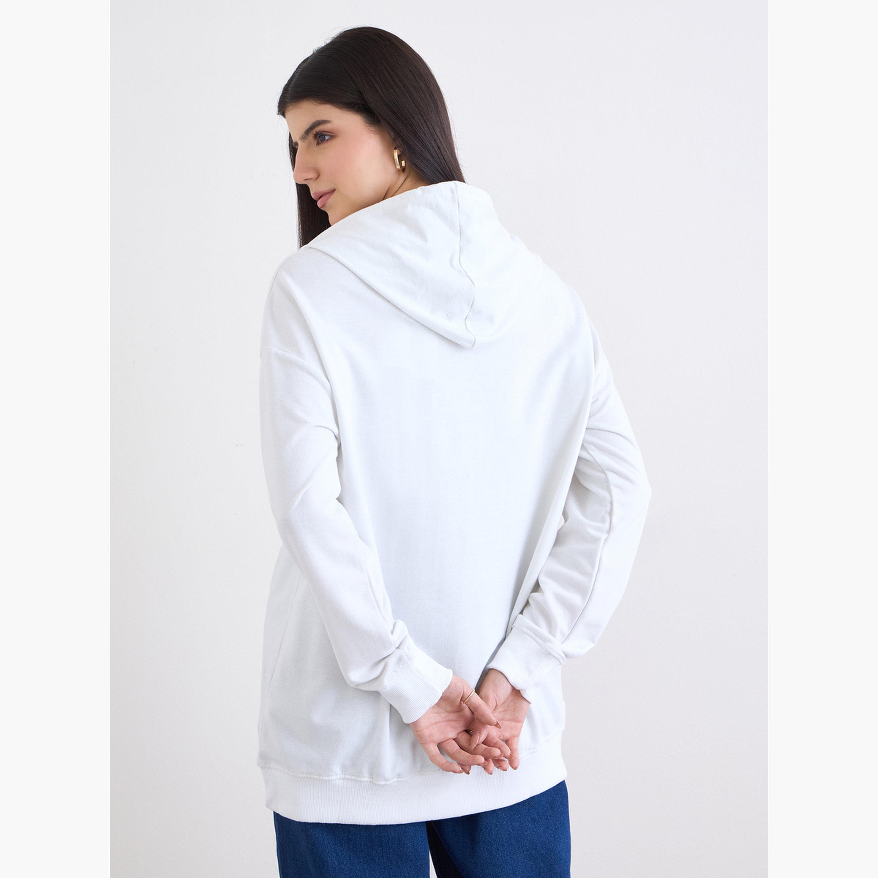 ستايلي - هودي أبيض حجم كبير طبعة شعار-women-clothing-hoodiesandsweatshirts-hoodies-image-4