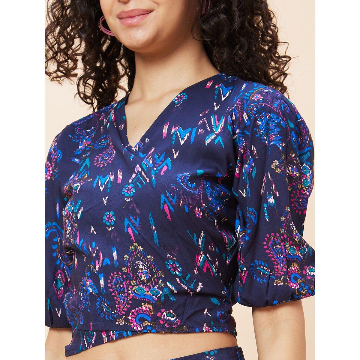 طقم منسق من بنطال بالازو وبلوزة قصيرة بطبعة بيزلي-women-clothing-coordsets-image-5