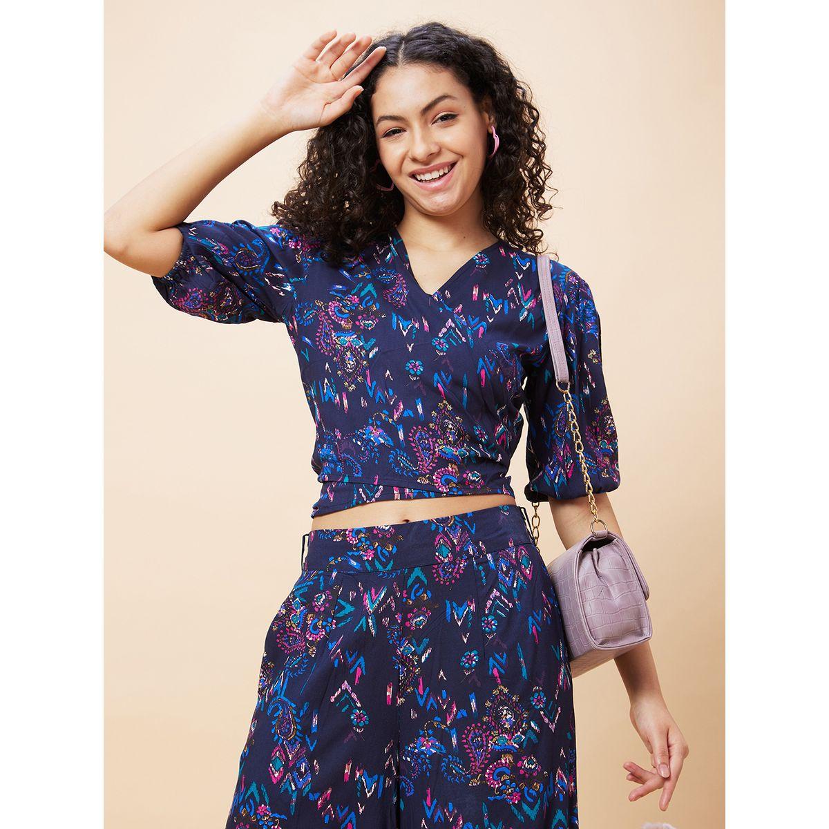 طقم منسق من بنطال بالازو وبلوزة قصيرة بطبعة بيزلي-women-clothing-coordsets-image-6