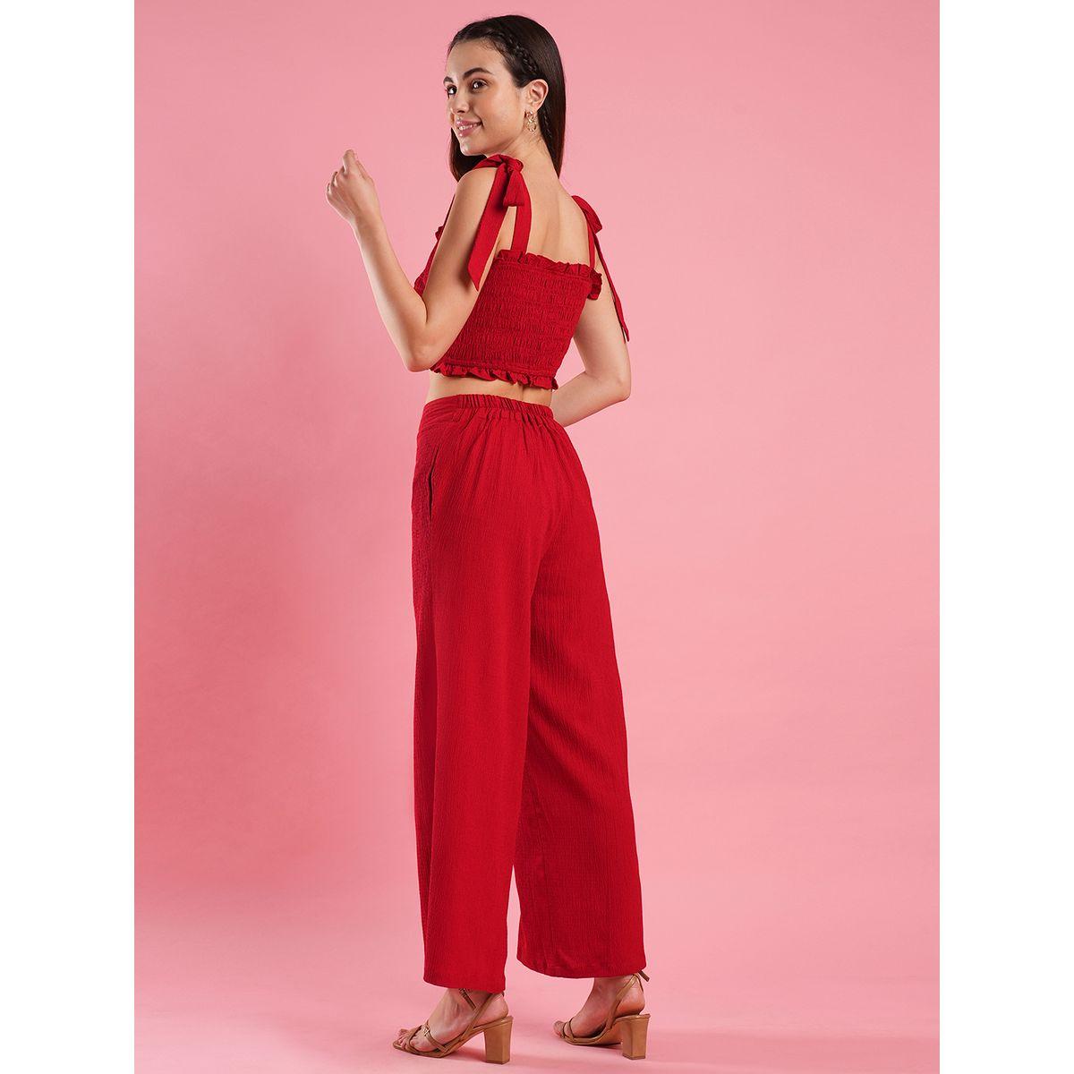 طقم منسق من بنطال وبلوزة قصيرة بحمالات كتف-women-clothing-coordsets-image-3