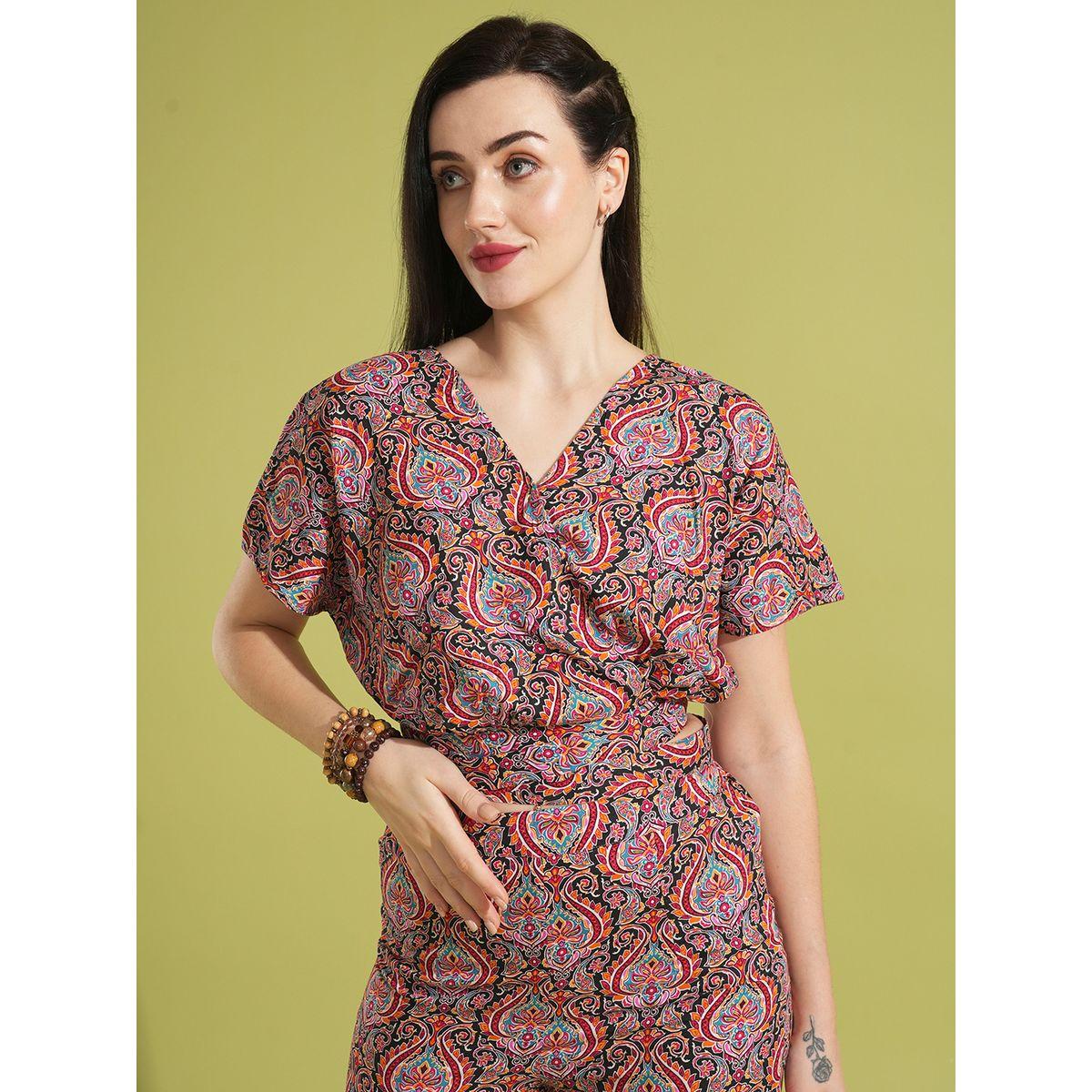طقم منسق من بنطال وبلوزة قصيرة مُطبعة-women-clothing-coordsets-image-6
