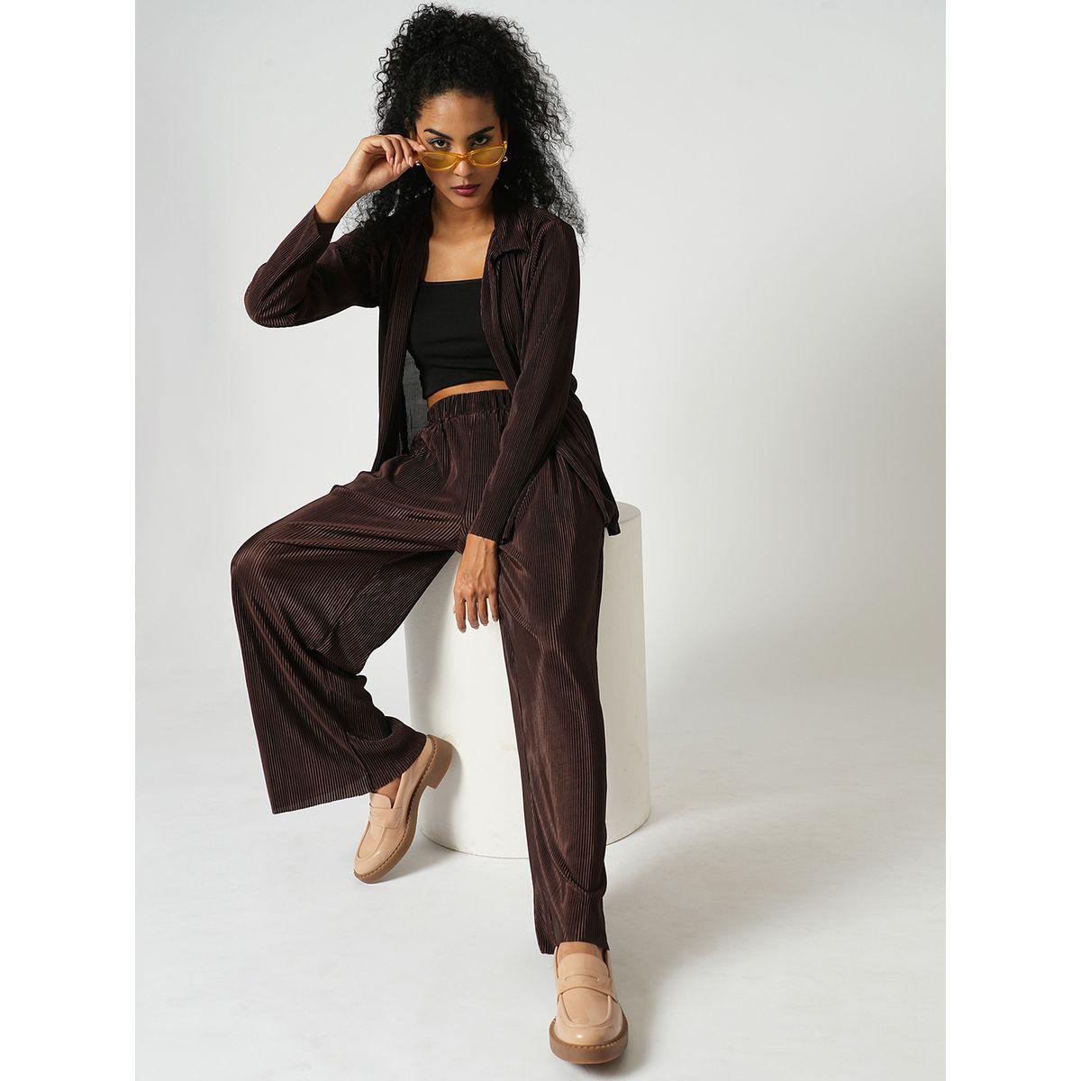 طقم منسق من بنطال بأرجل واسعة وبلوزة بأكمام طويلة-women-clothing-coordsets-image-1