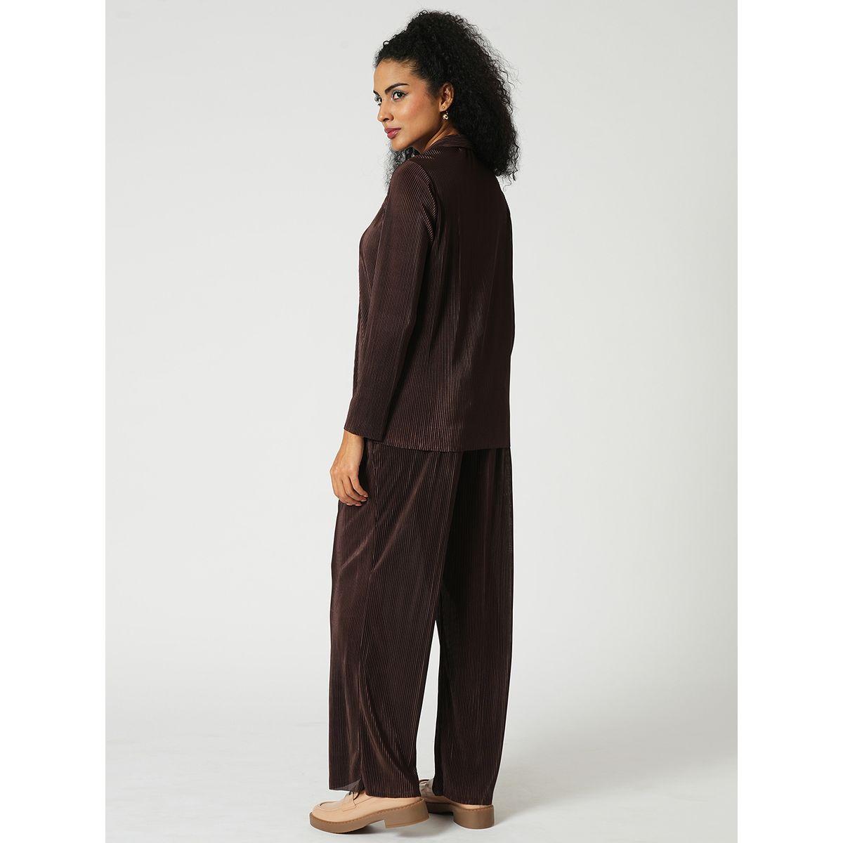 طقم منسق من بنطال بأرجل واسعة وبلوزة بأكمام طويلة-women-clothing-coordsets-image-3