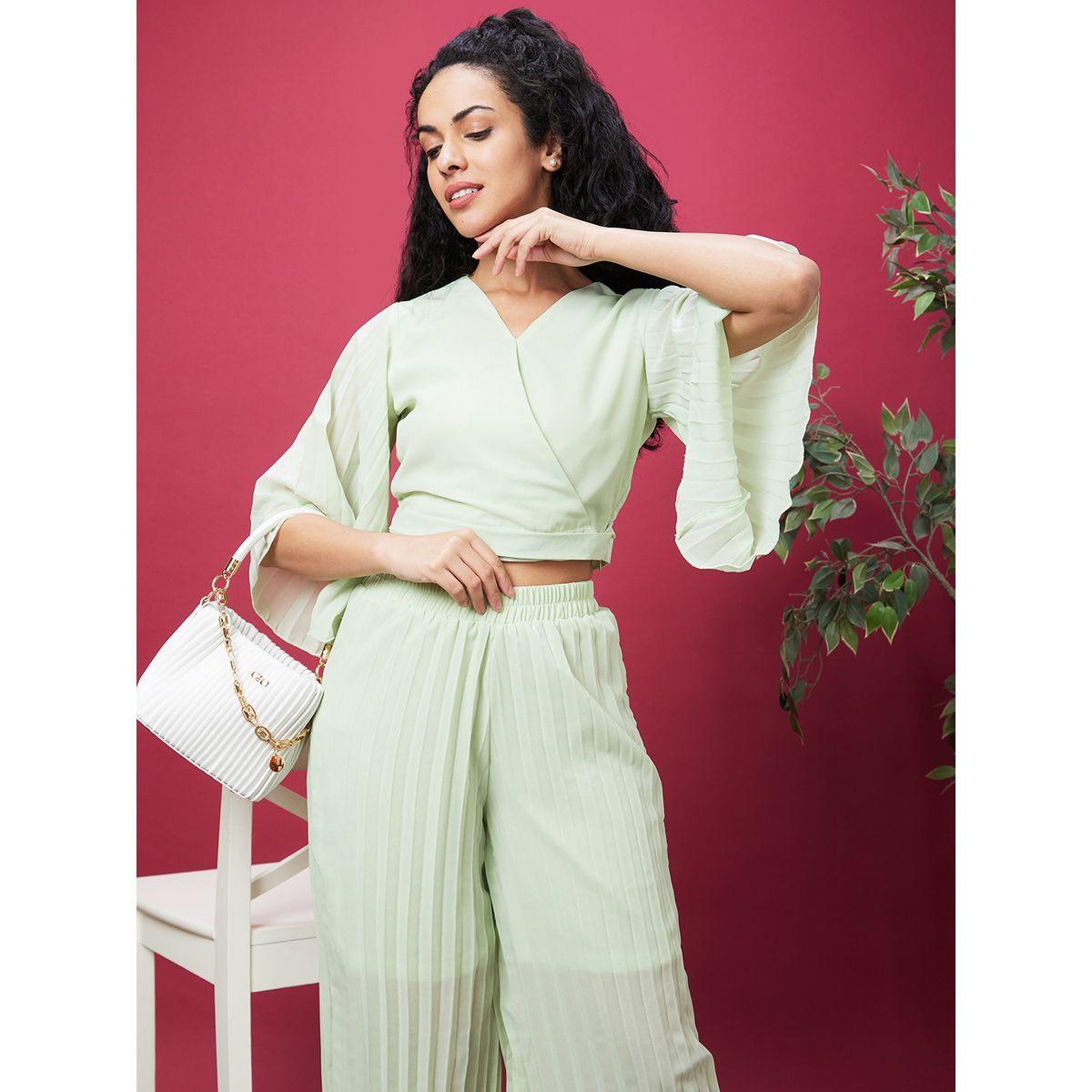 طقم منسق من بنطال وبلوزة سادة قصيرة-women-clothing-coordsets-image-1