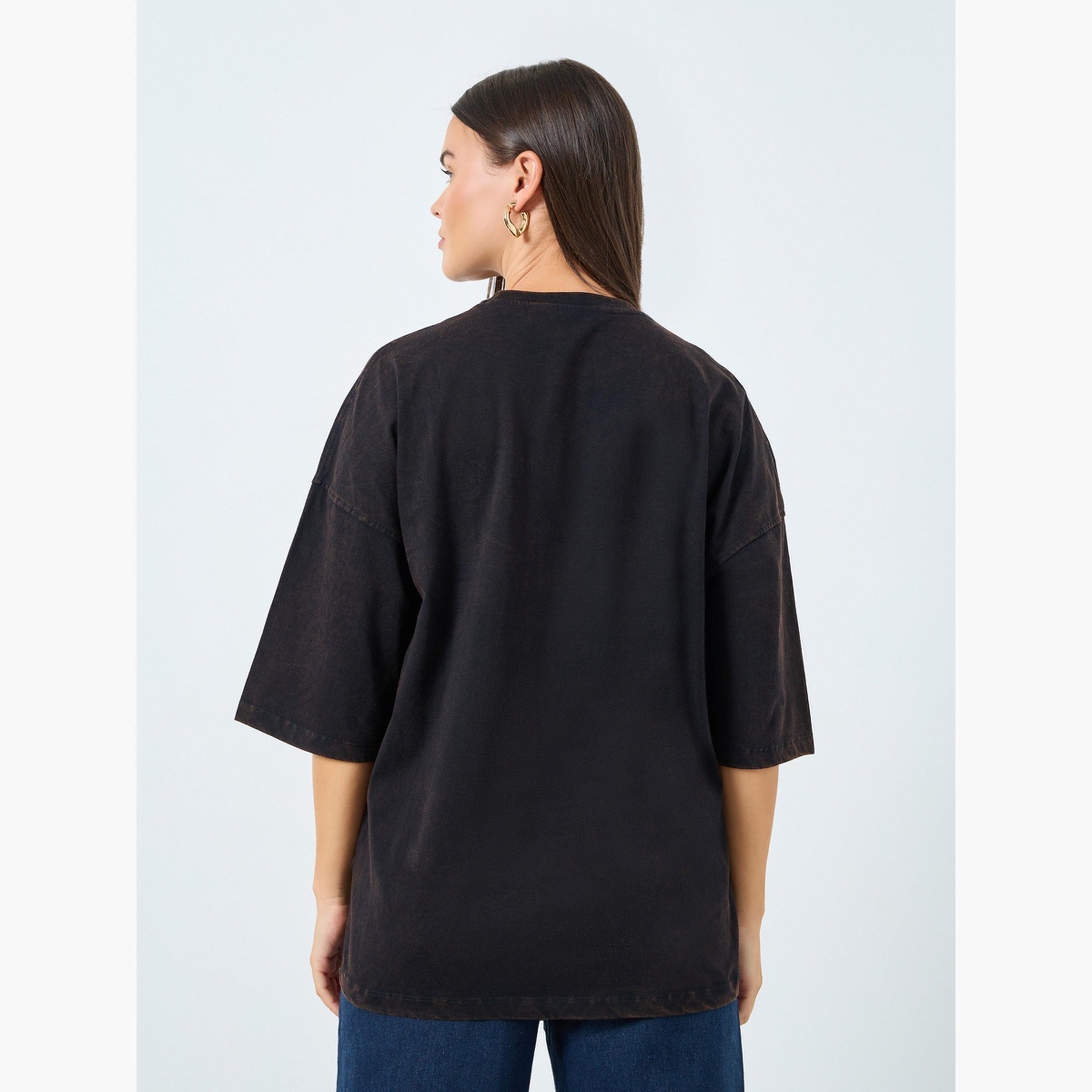 Styli Black Oversized Washed T-Shirt with Badge Detail-women-clothing-tshirts-image-4