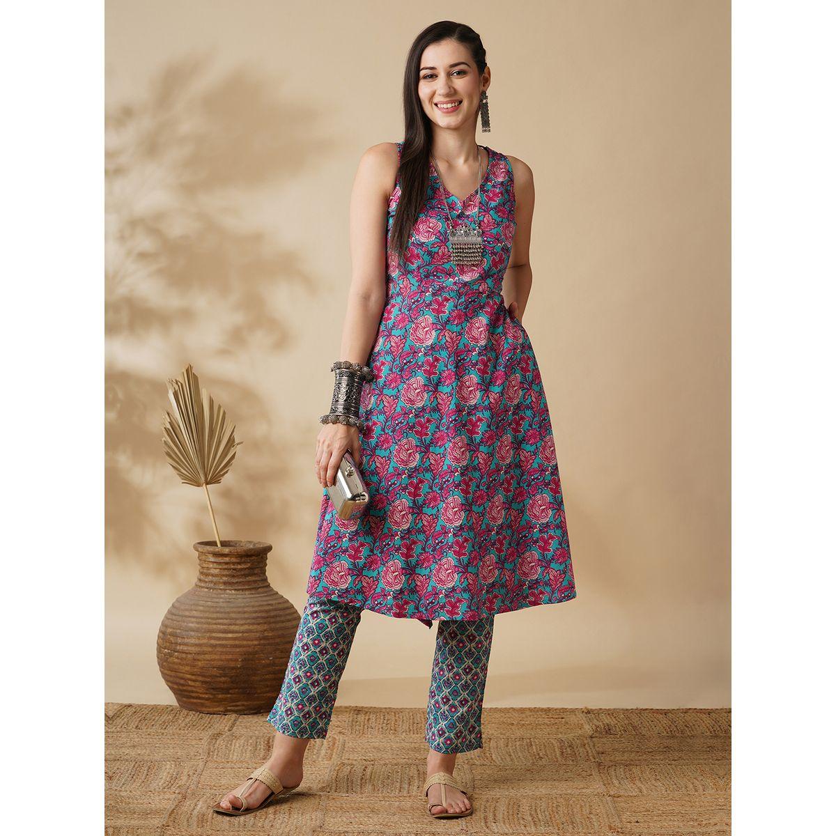 طقم منسق من كورتا بطبعة زهور مع بنطال-women-clothing-ethnicwear-kurtasets-image-1