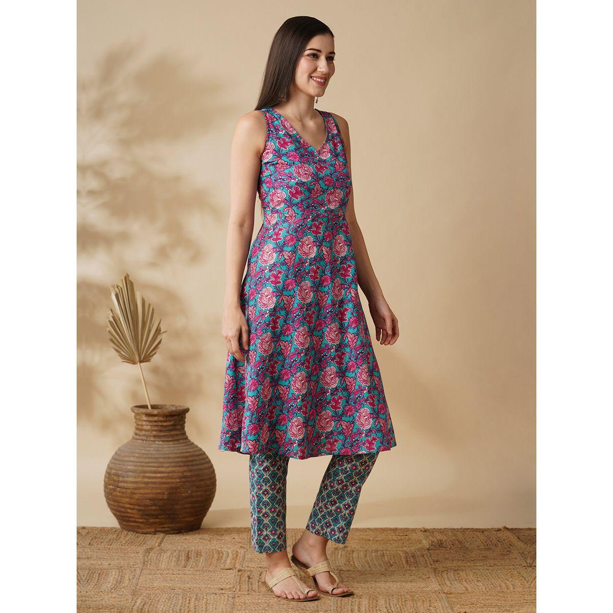طقم منسق من كورتا بطبعة زهور مع بنطال-women-clothing-ethnicwear-kurtasets-image-2