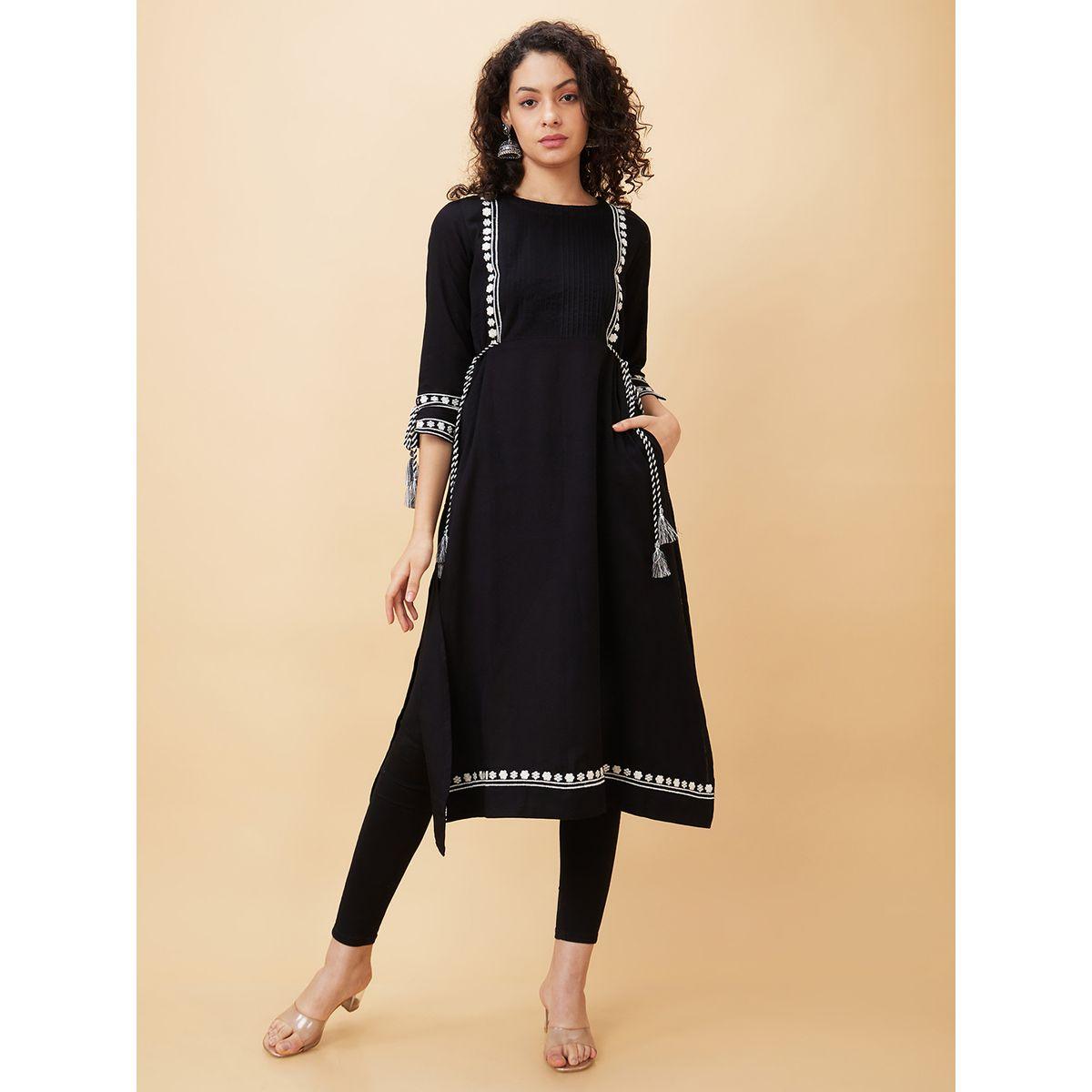 كورتا بتفاصيل مُطرزة وقصة مستقيمة-women-clothing-ethnicwear-kurtas-image-2