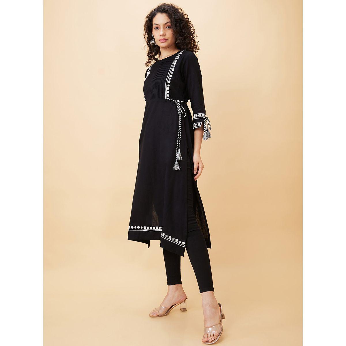كورتا بتفاصيل مُطرزة وقصة مستقيمة-women-clothing-ethnicwear-kurtas-image-4