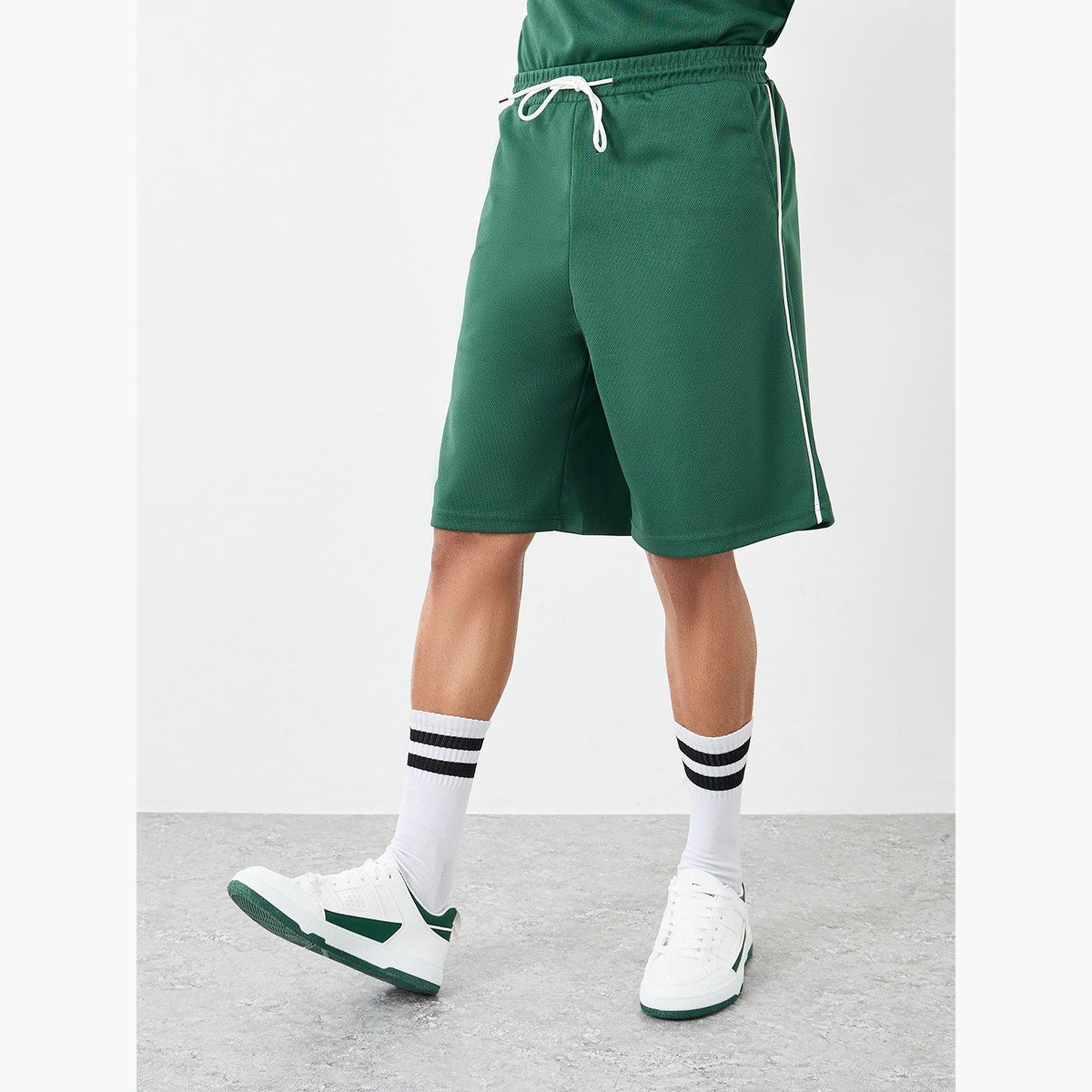 Styli Men Green V-Neck Printed Boxy T-Shirt and Oversized Shorts Co-Ords-men-clothing-coordsets-image-5
