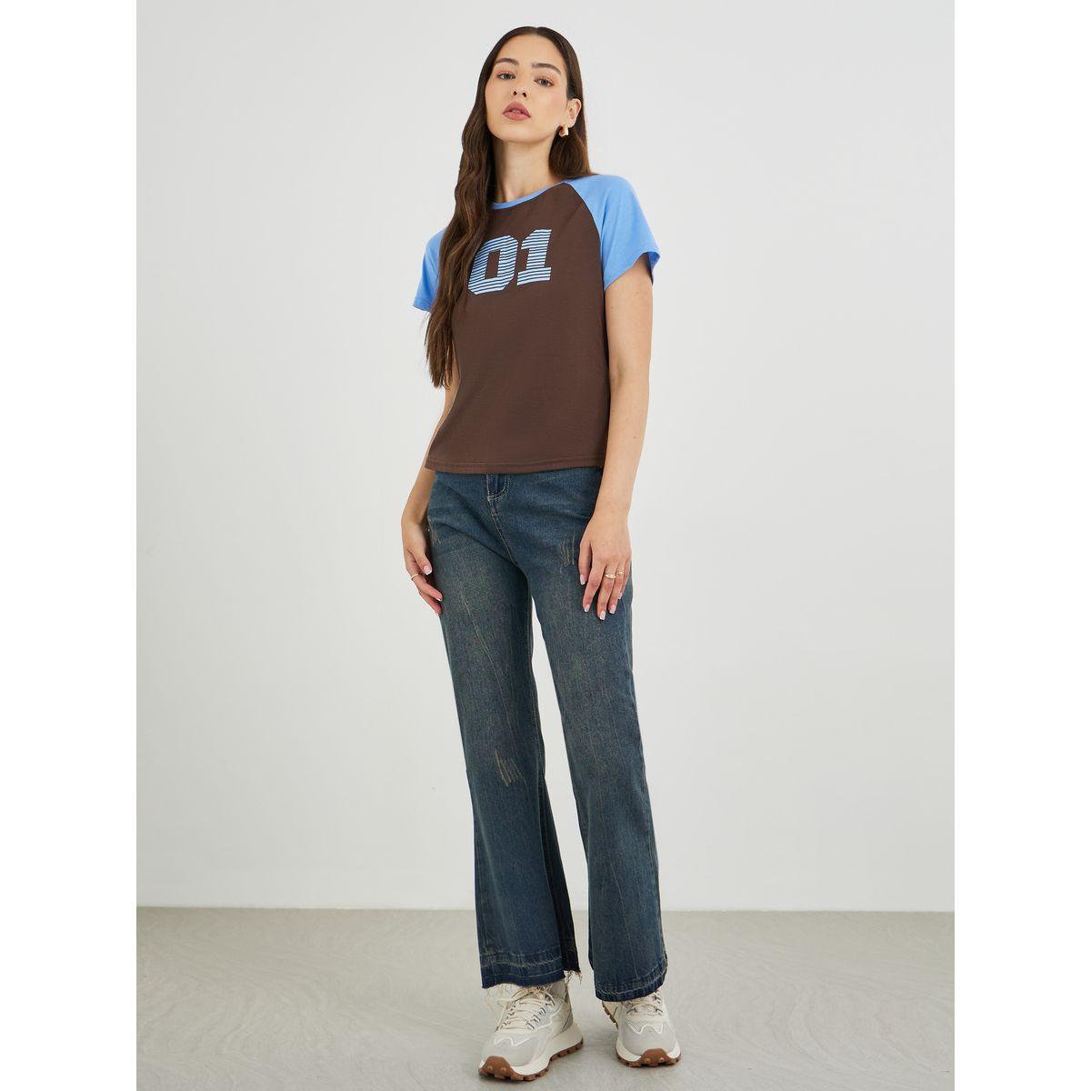 Styli Graphic Print Regular Fit T-Shirt with Raglan Sleeves-women-clothing-tshirts-image-2