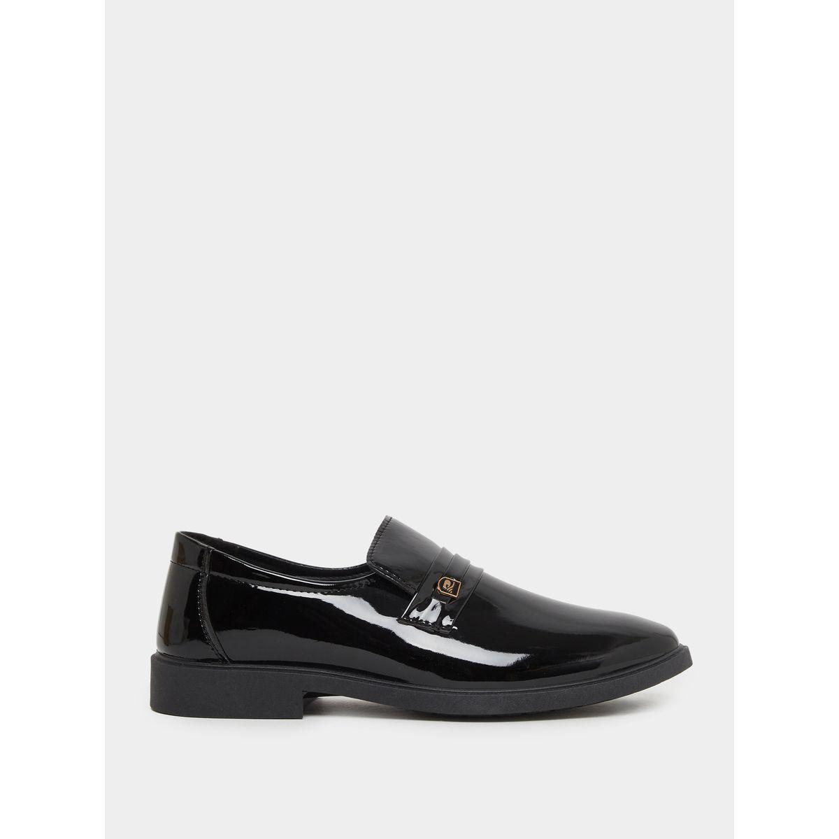 Styli Plain Almond Toe Slip On Formal Shoes-men-shoes-loafersandmoccasins-image-1