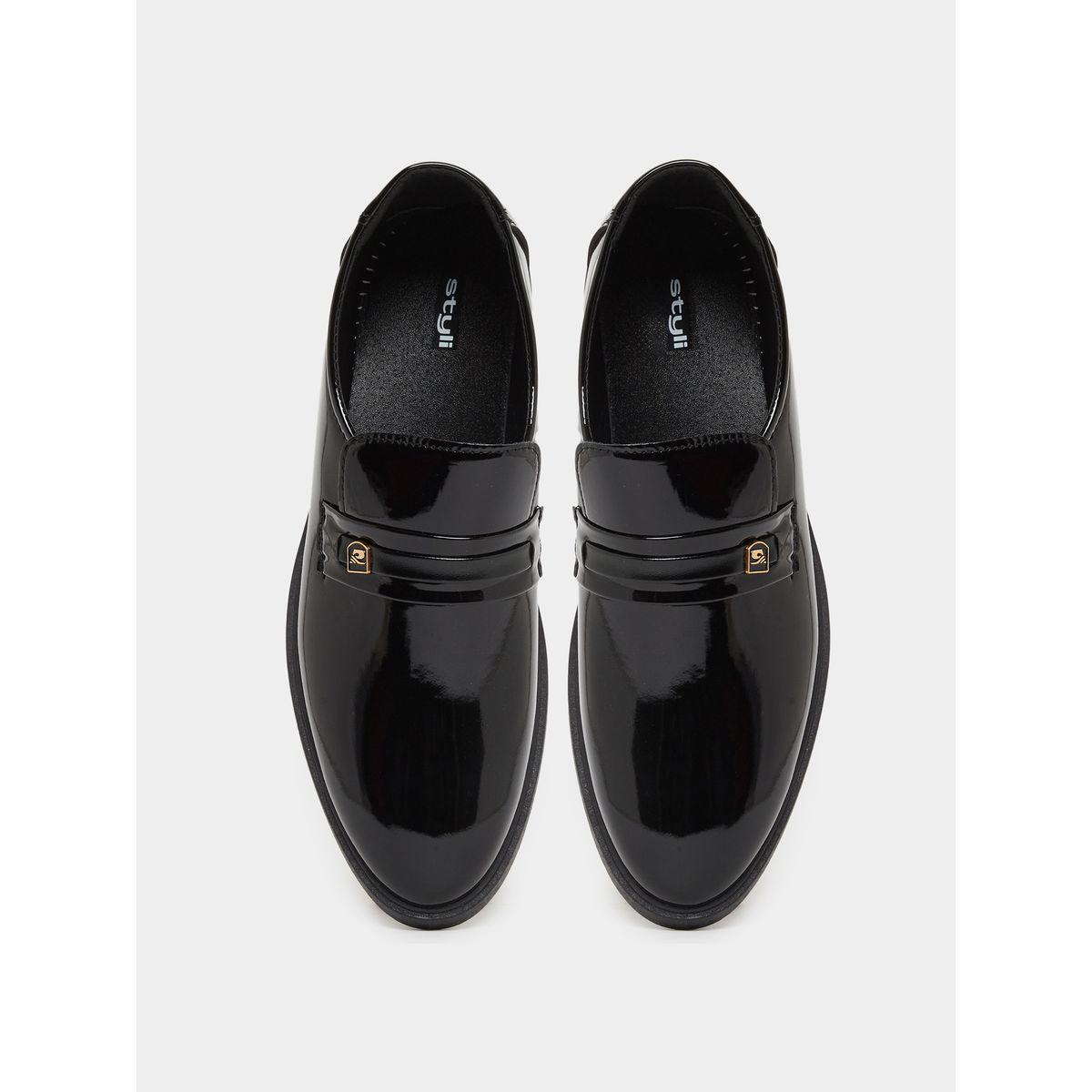 Styli Plain Almond Toe Slip On Formal Shoes-men-shoes-loafersandmoccasins-image-5