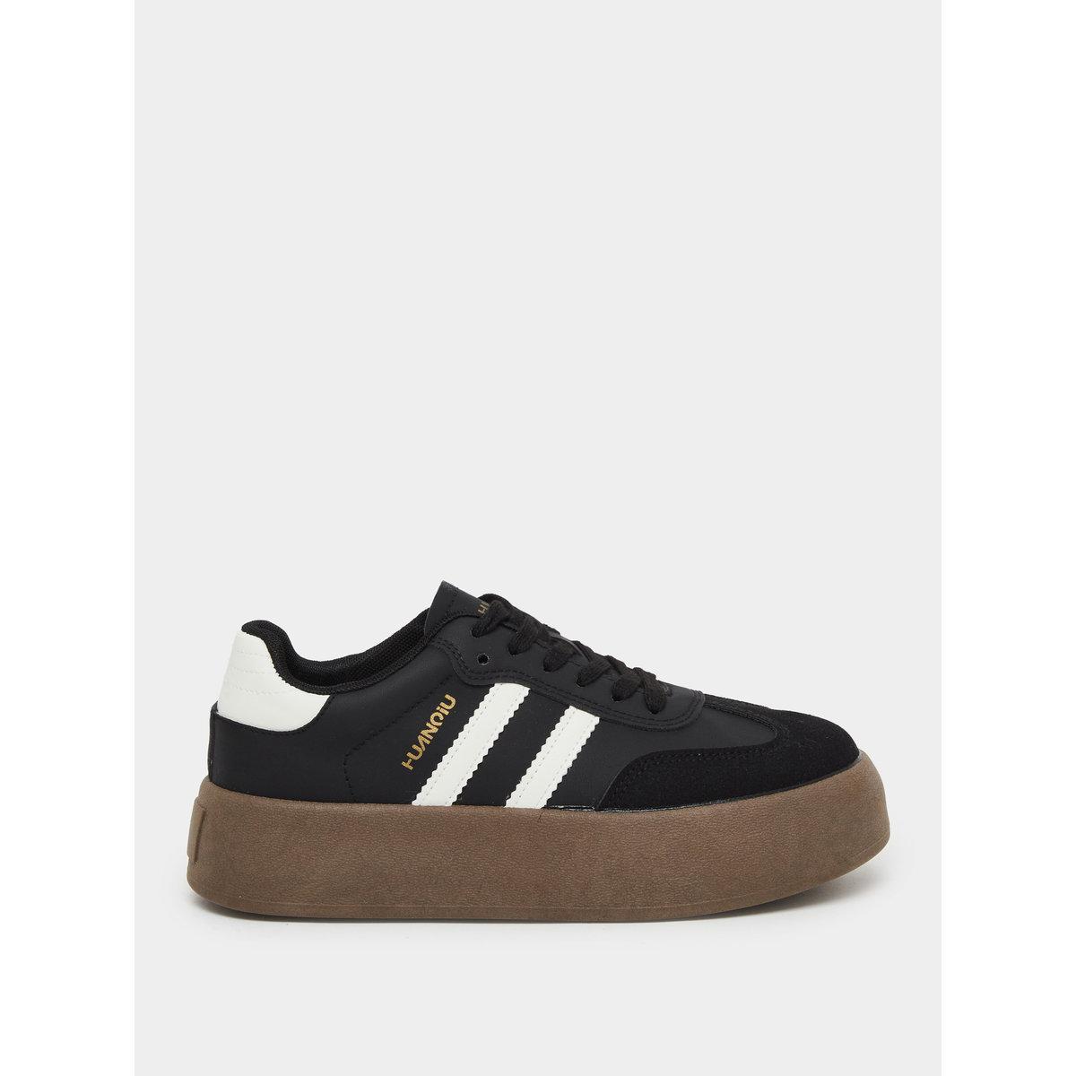 حذاء سنيكرز بنعل بلاتفورم-women-shoes-sneakers-image-2